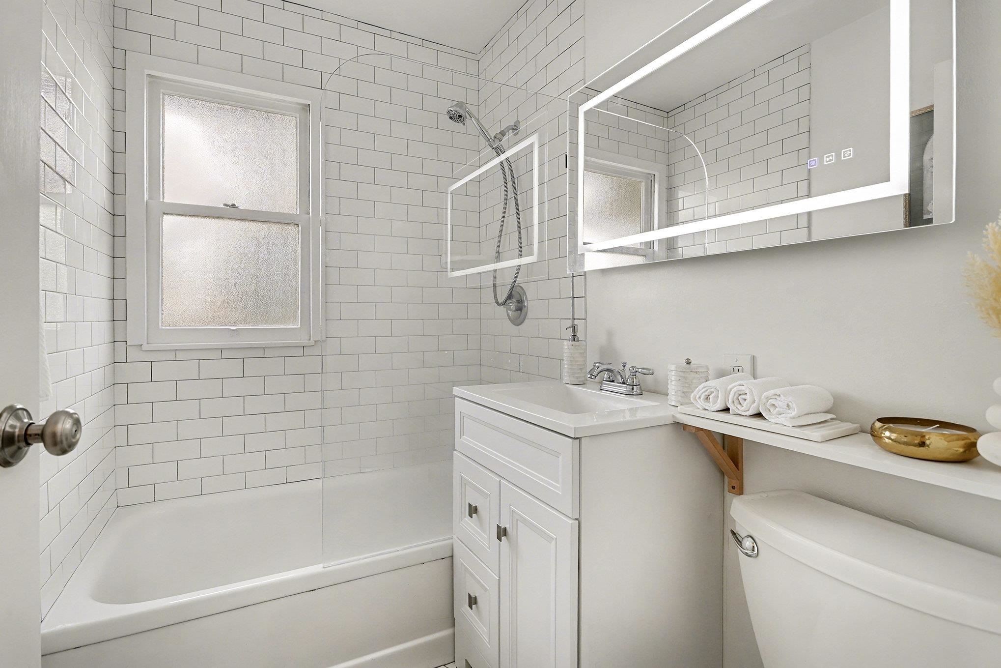 Photo #13: 41122760 Listing: Photo #13