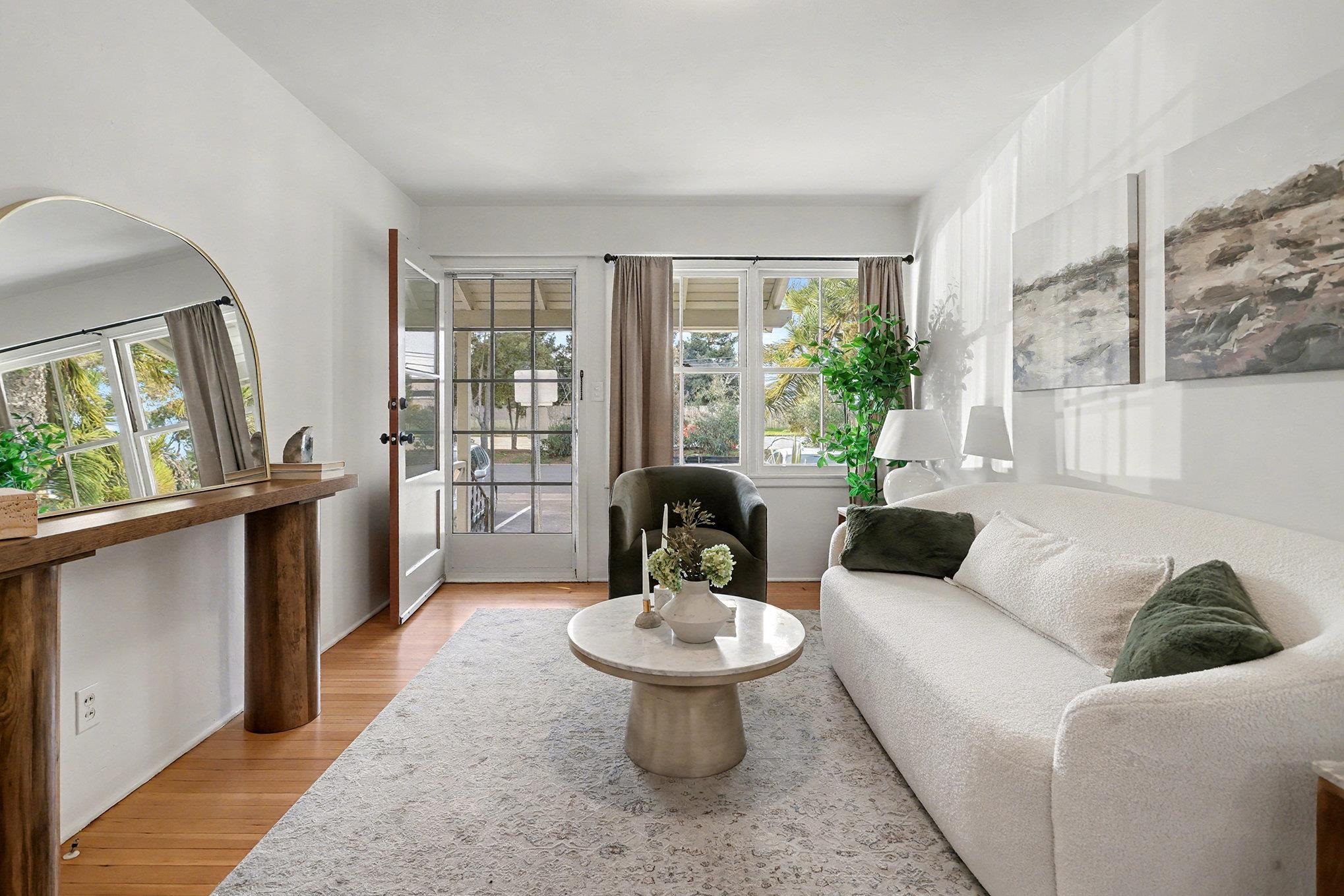 Photo #6: 41122760 Listing: Photo #6