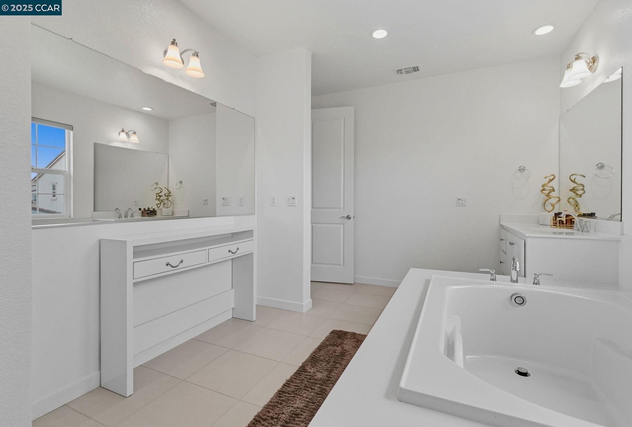 Detail Gallery Image 36 of 55 For 320 E Angelina Ave, Mountain House,  CA 95391 - 3 Beds | 2/1 Baths