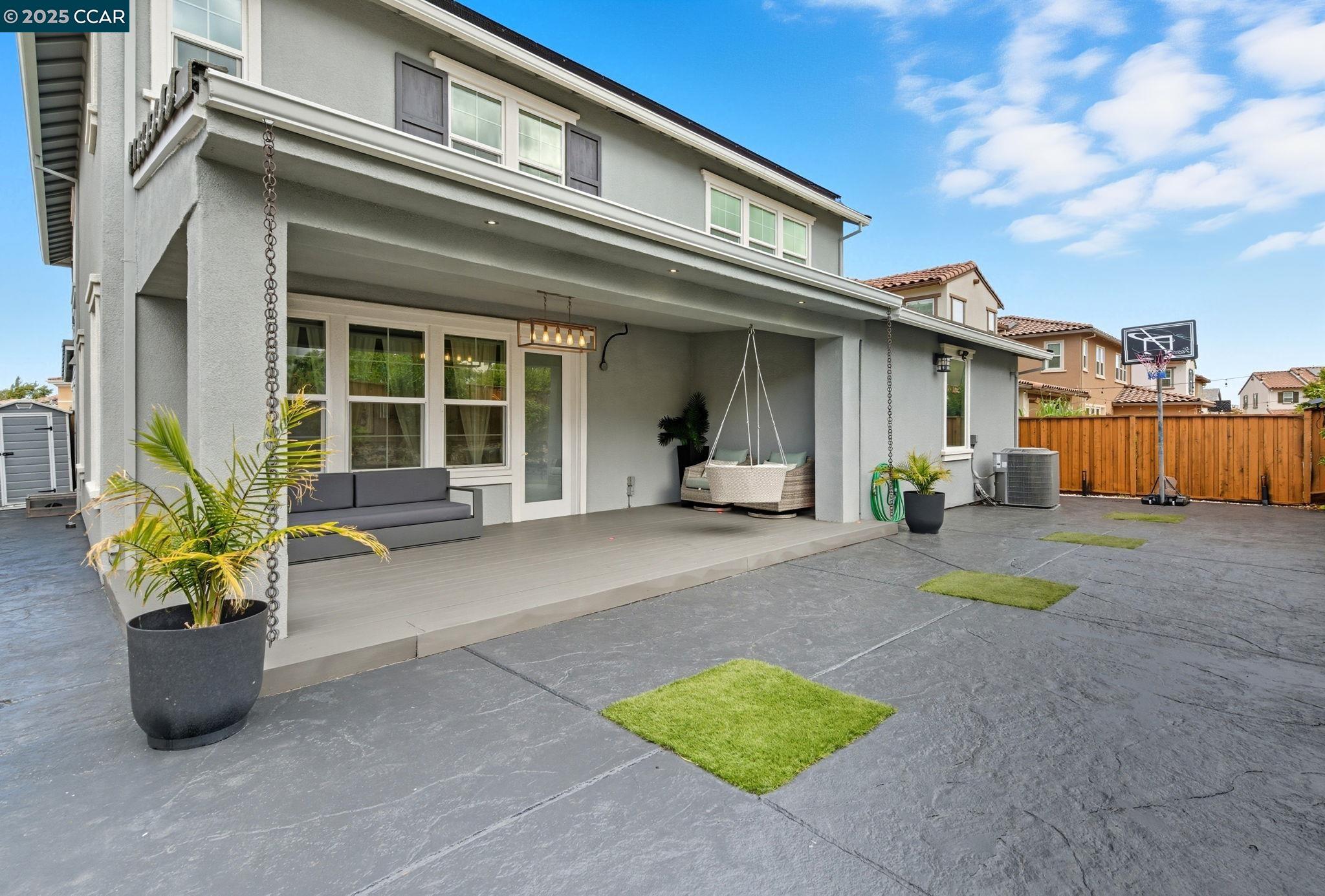 Detail Gallery Image 41 of 55 For 320 E Angelina Ave, Mountain House,  CA 95391 - 3 Beds | 2/1 Baths