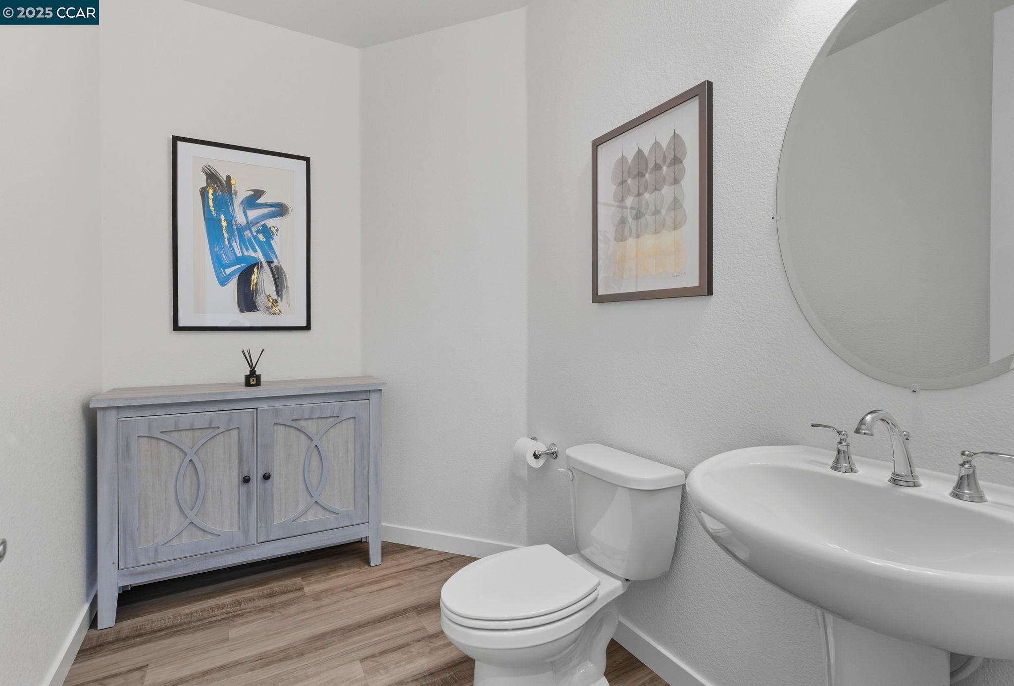 Detail Gallery Image 9 of 55 For 320 E Angelina Ave, Mountain House,  CA 95391 - 3 Beds | 2/1 Baths