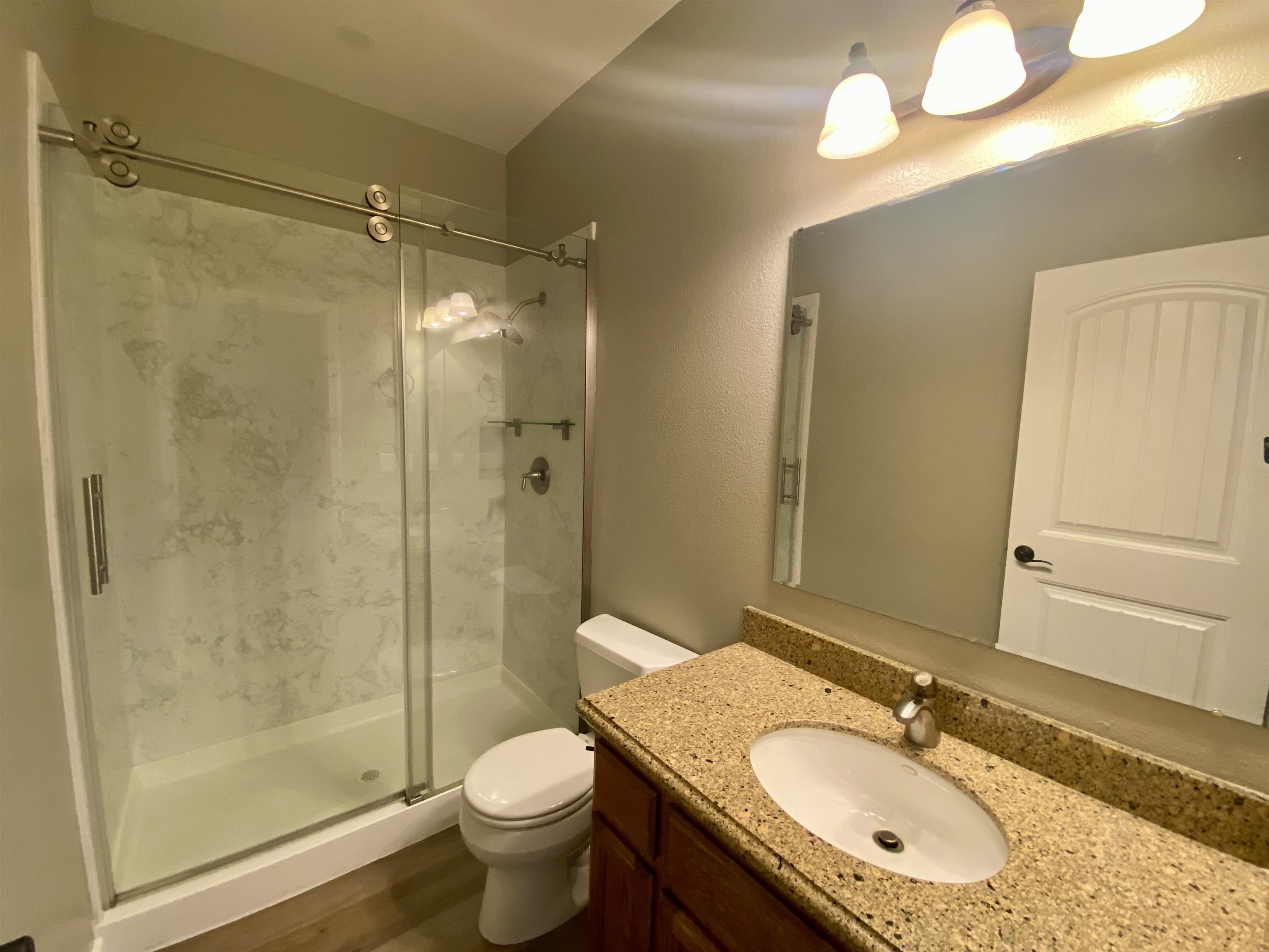 Detail Gallery Image 14 of 34 For 18197 Hammer Ln, Tuolumne,  CA 95379 - 3 Beds | 2 Baths