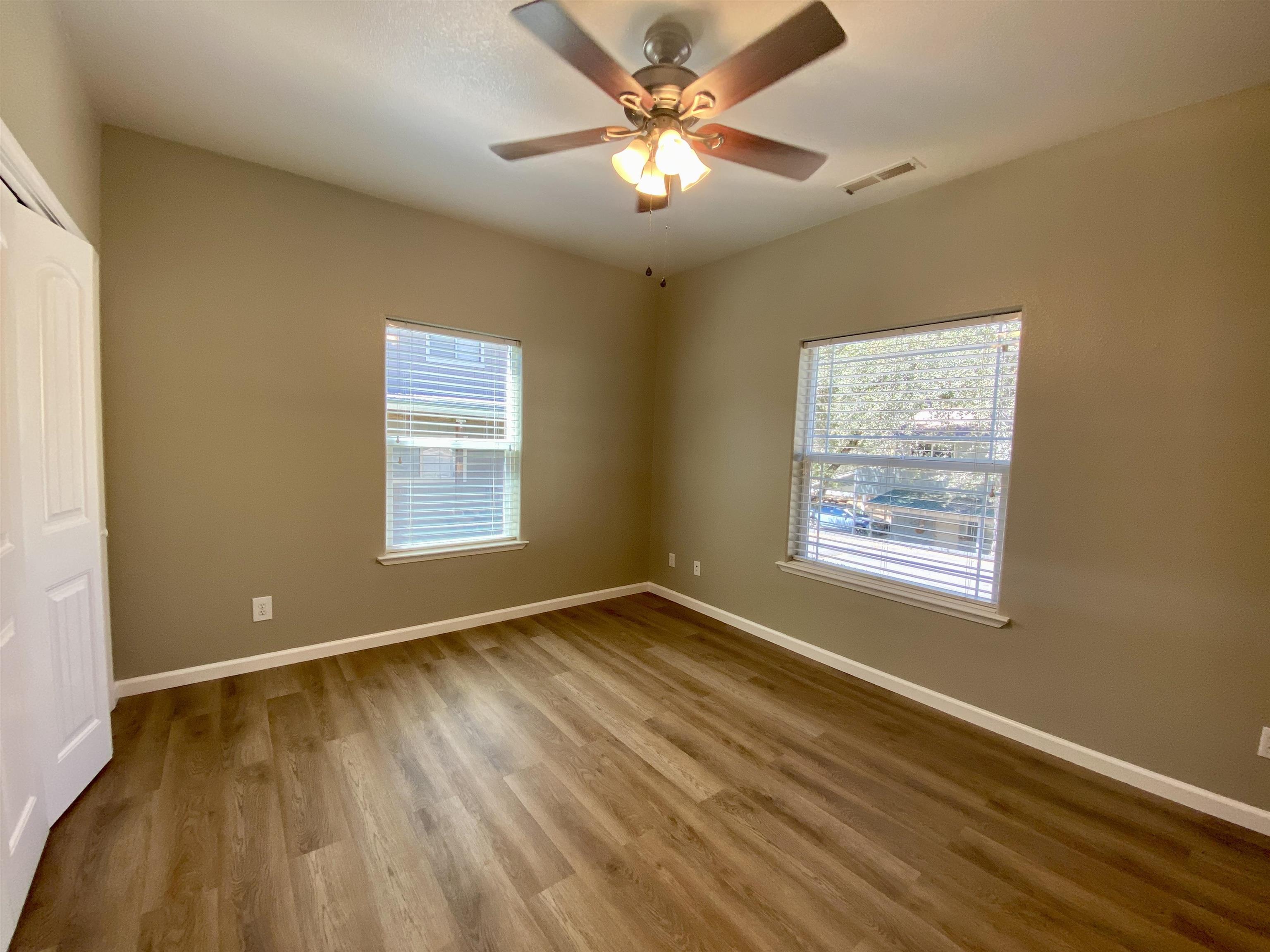 Detail Gallery Image 19 of 34 For 18197 Hammer Ln, Tuolumne,  CA 95379 - 3 Beds | 2 Baths