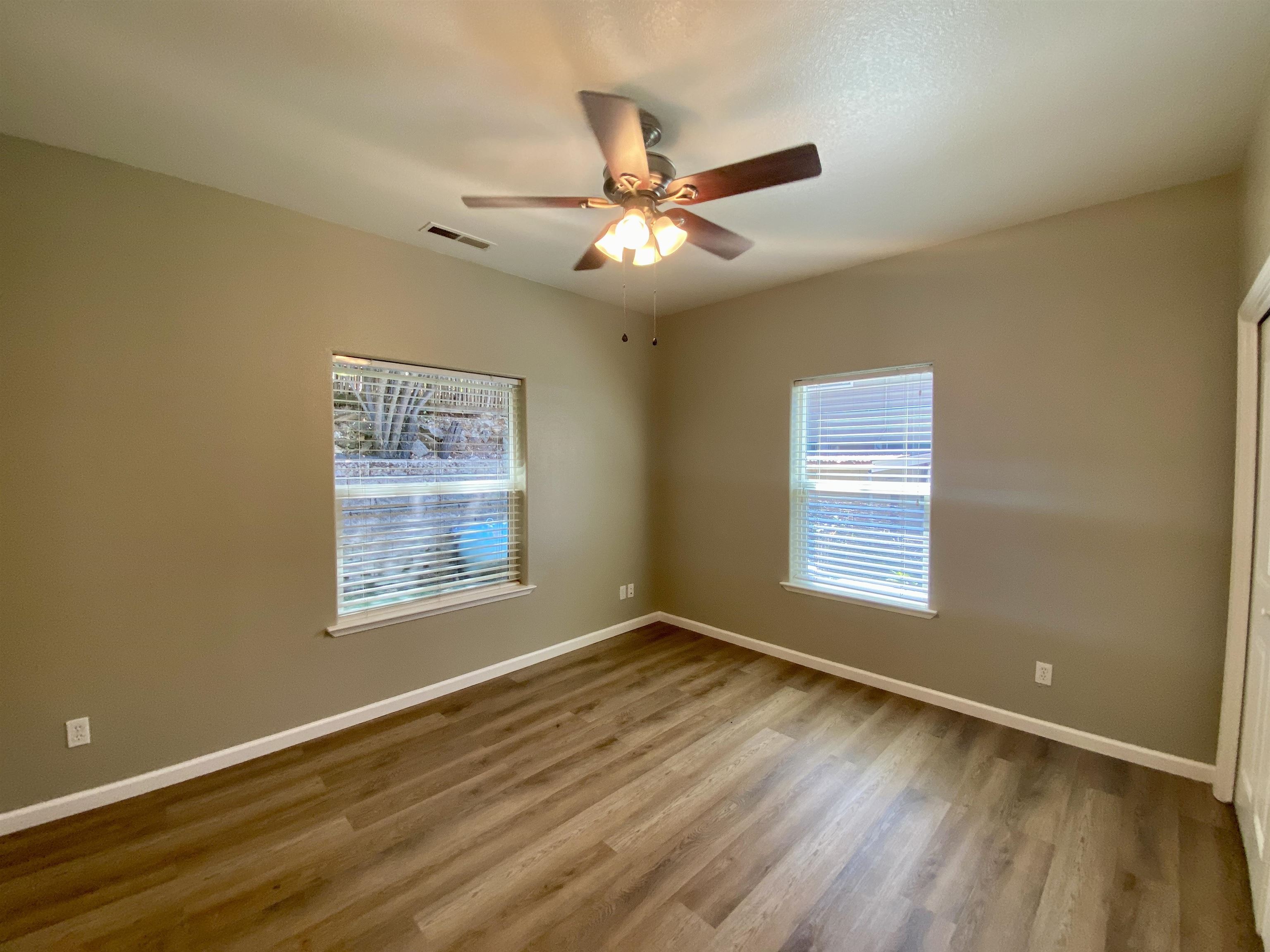 Detail Gallery Image 22 of 34 For 18197 Hammer Ln, Tuolumne,  CA 95379 - 3 Beds | 2 Baths