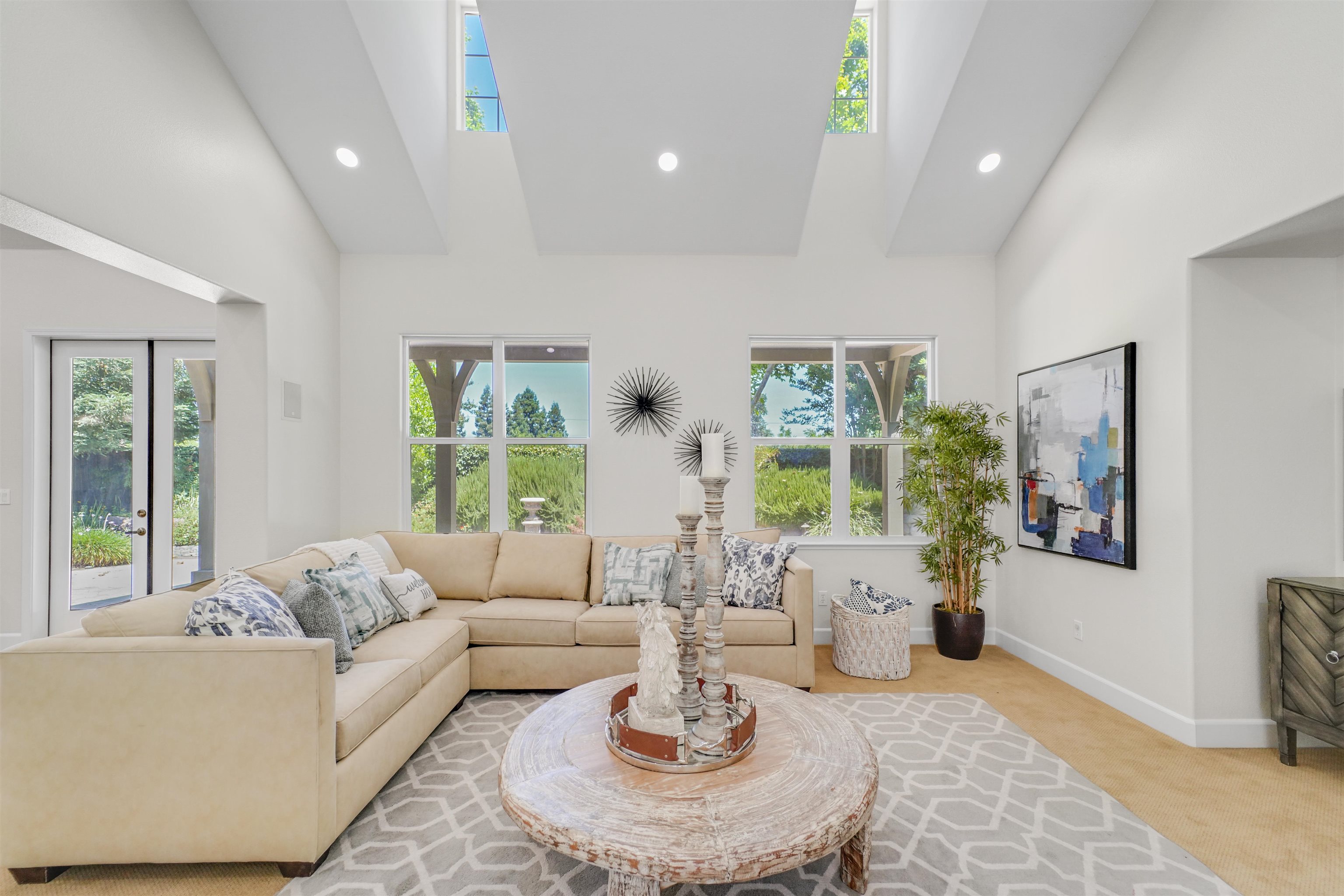 Detail Gallery Image 29 of 60 For 1993 Fairway Oaks Dr, Ripon,  CA 95366 - 3 Beds | 3/1 Baths