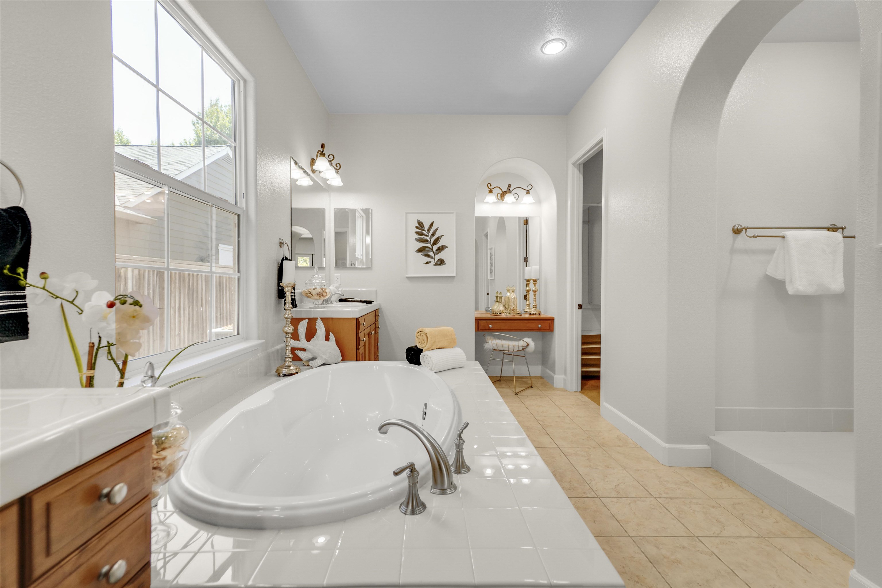 Detail Gallery Image 54 of 60 For 1993 Fairway Oaks Dr, Ripon,  CA 95366 - 3 Beds | 3/1 Baths