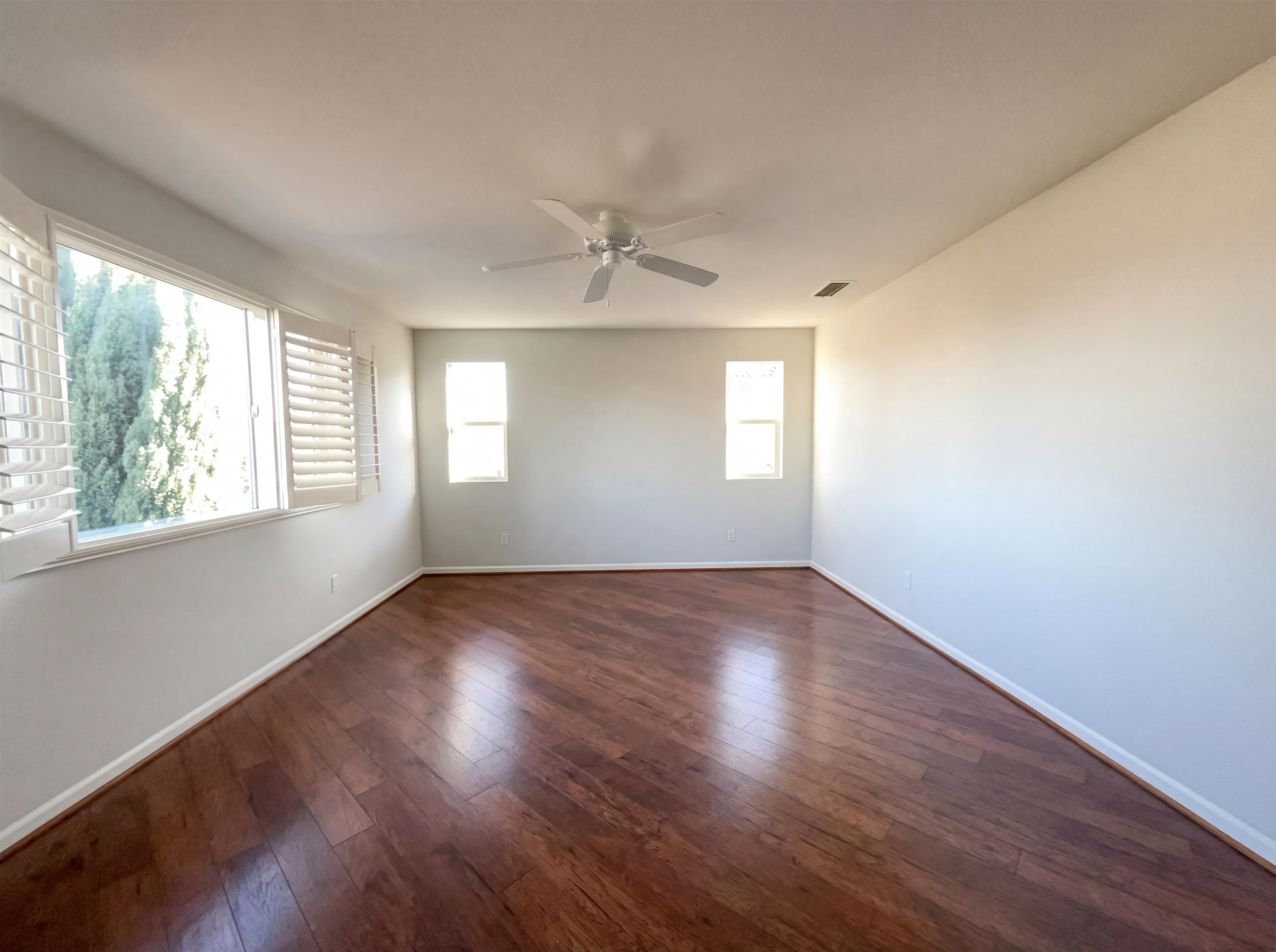 Detail Gallery Image 21 of 37 For 1124 Lake Park Dr, Oakley,  CA 94561 - 6 Beds | 3 Baths