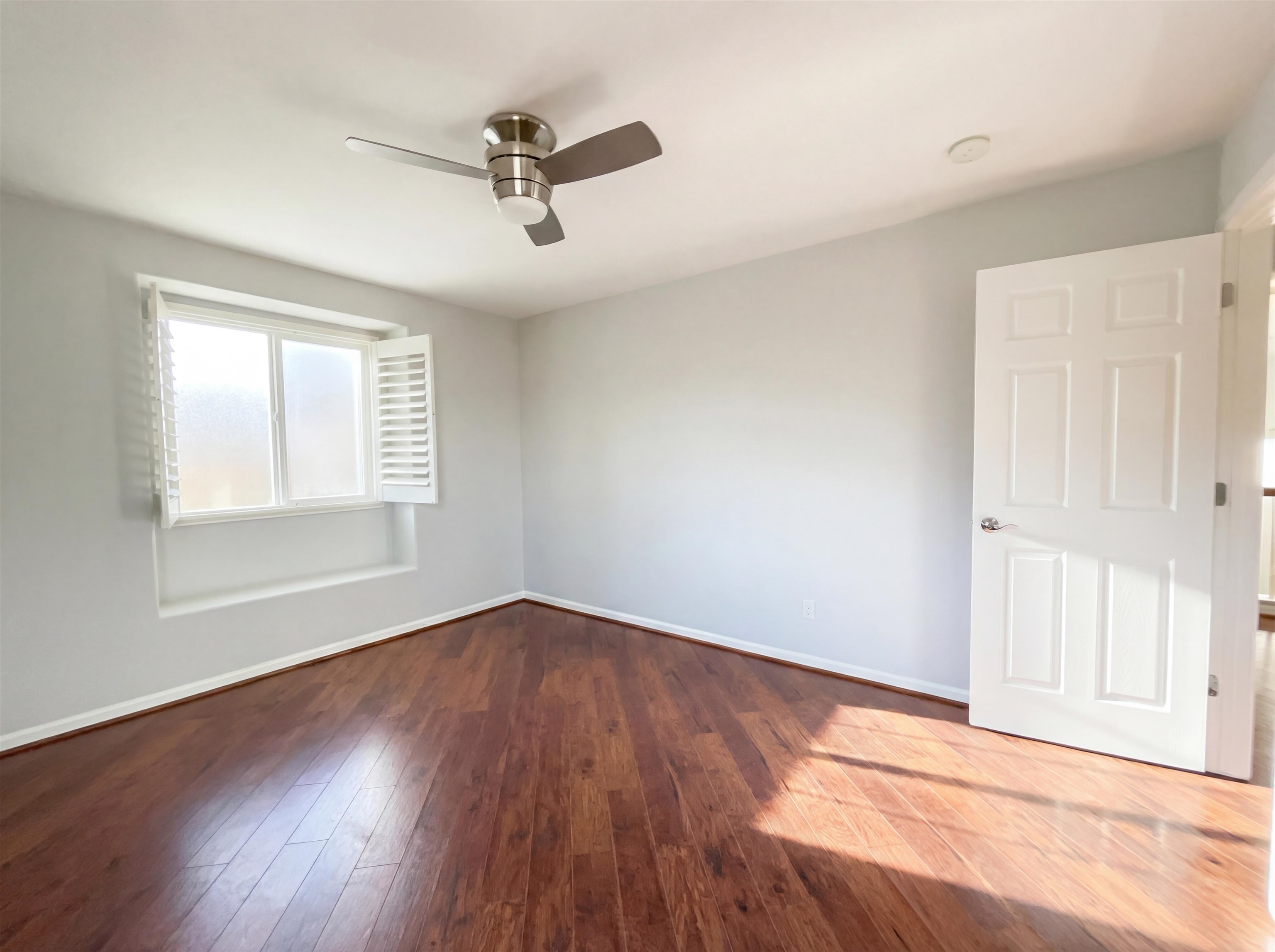 Detail Gallery Image 27 of 41 For 1124 Lake Park Dr, Oakley,  CA 94561 - 6 Beds | 3 Baths