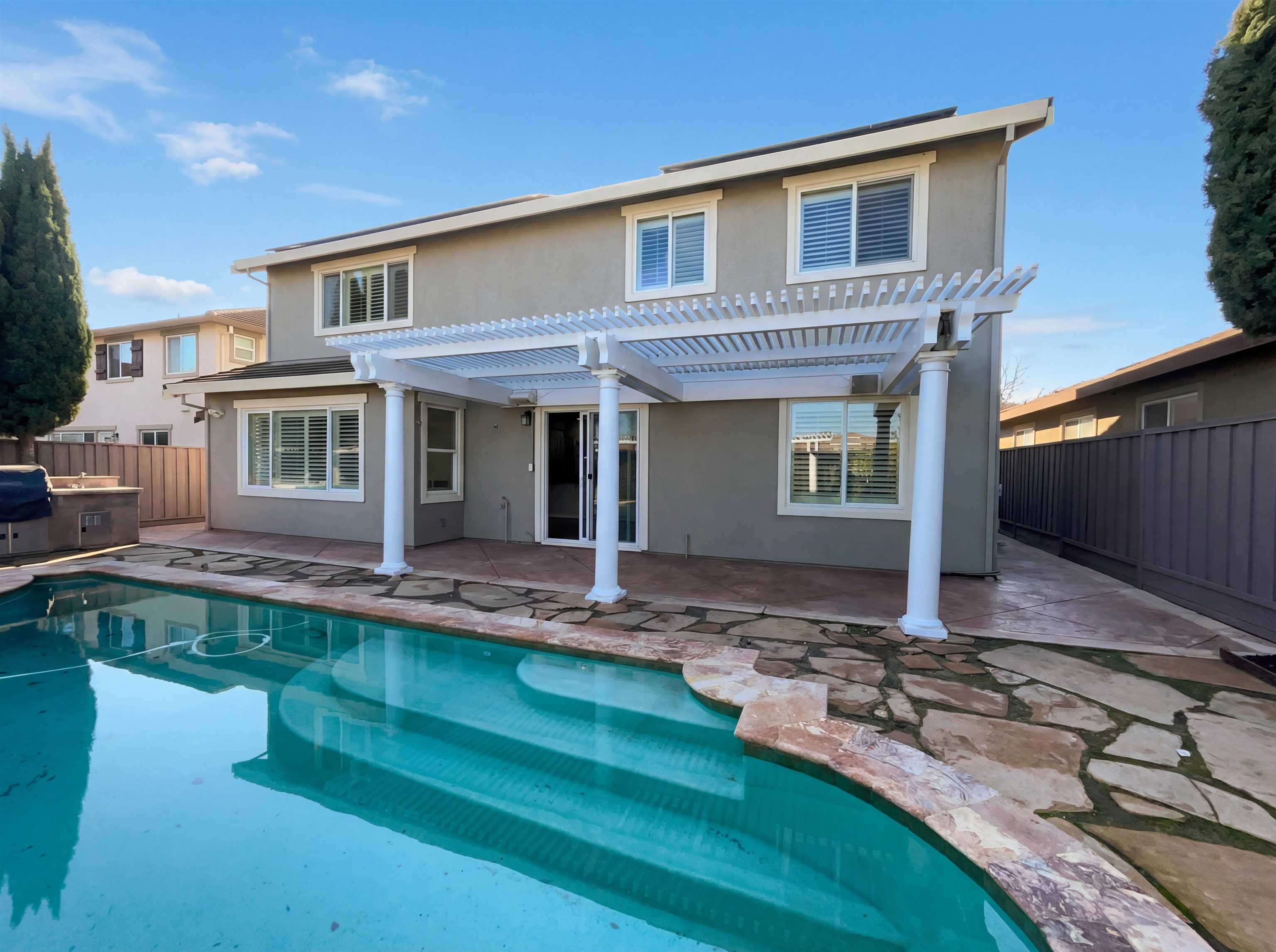 Detail Gallery Image 5 of 37 For 1124 Lake Park Dr, Oakley,  CA 94561 - 6 Beds | 3 Baths