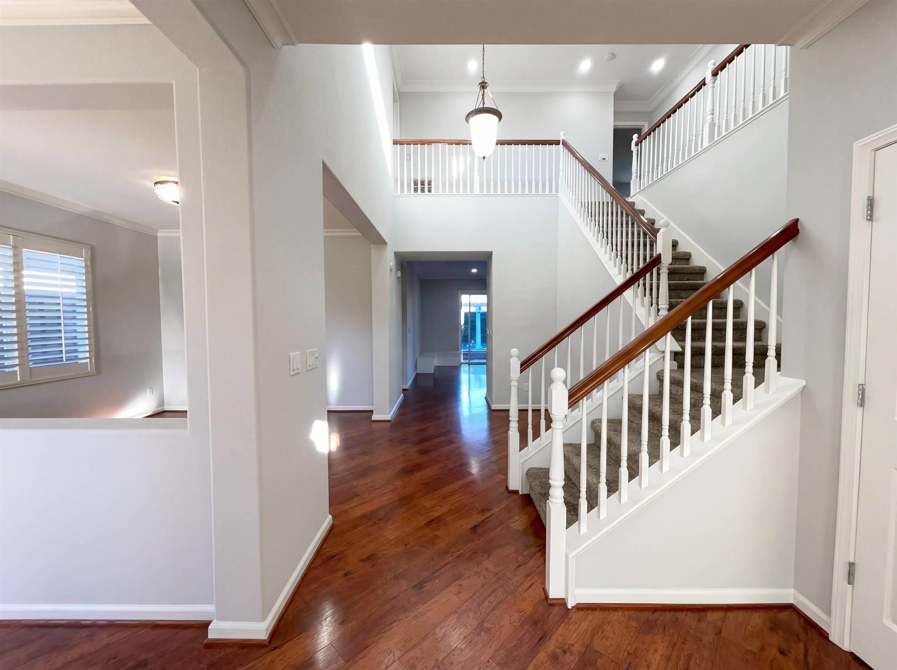 Detail Gallery Image 10 of 41 For 1124 Lake Park Dr, Oakley,  CA 94561 - 6 Beds | 3 Baths