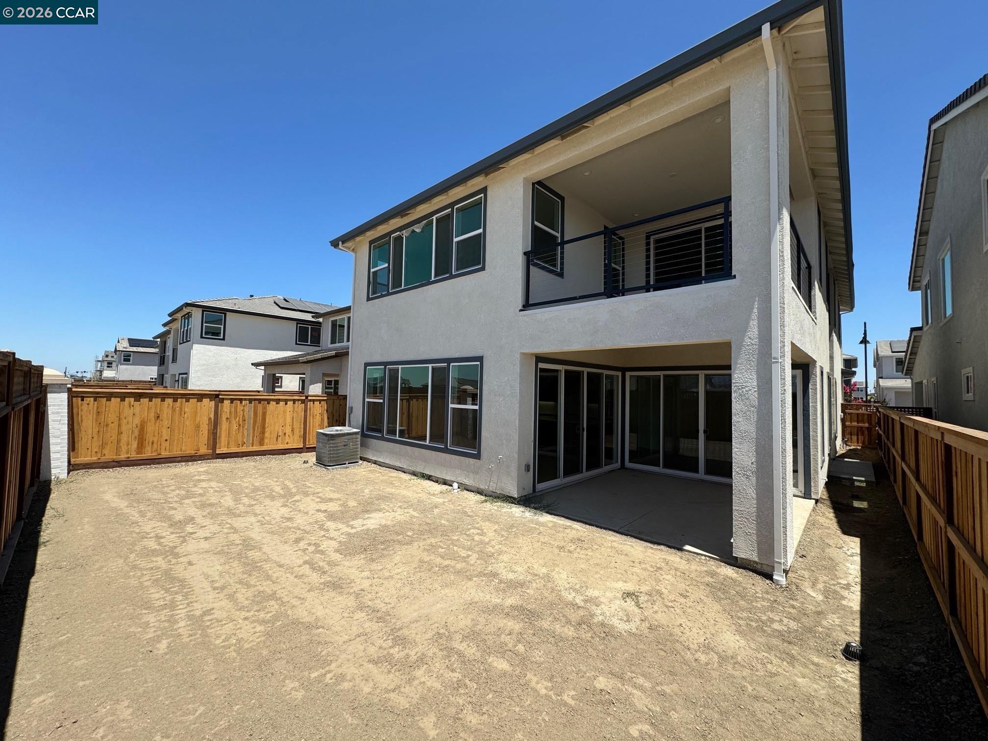 Detail Gallery Image 3 of 18 For 17585 Bushwick Lane, Lathrop,  CA 95330 - 5 Beds | 3 Baths