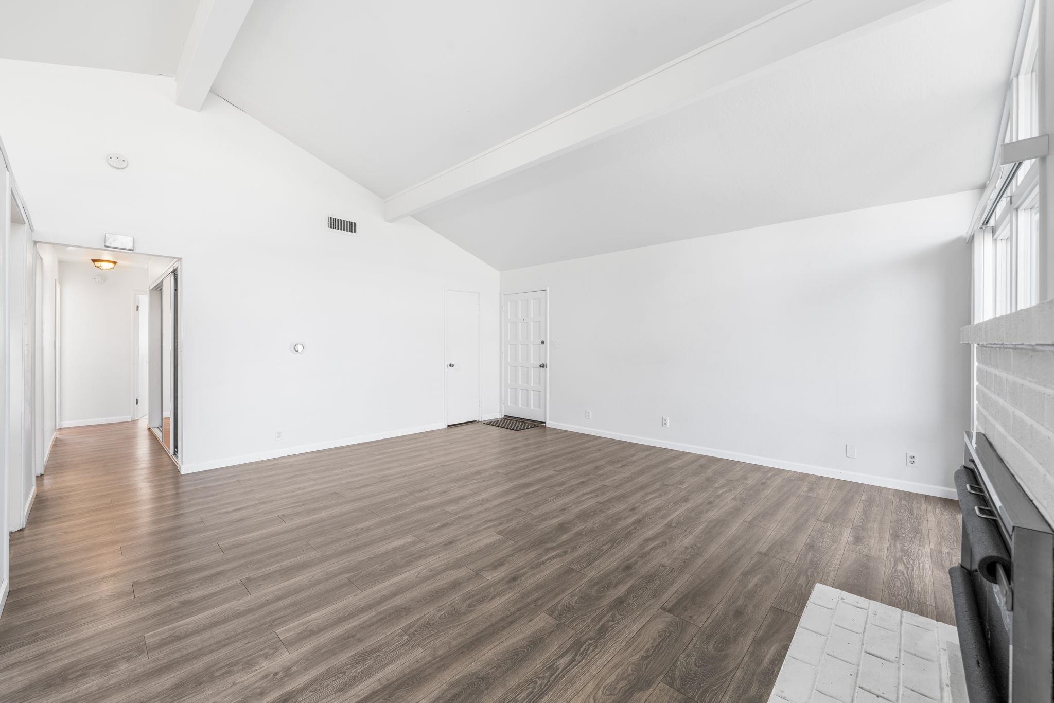 Detail Gallery Image 5 of 31 For 3910 East Ave, Livermore,  CA 94550 - 3 Beds | 2 Baths