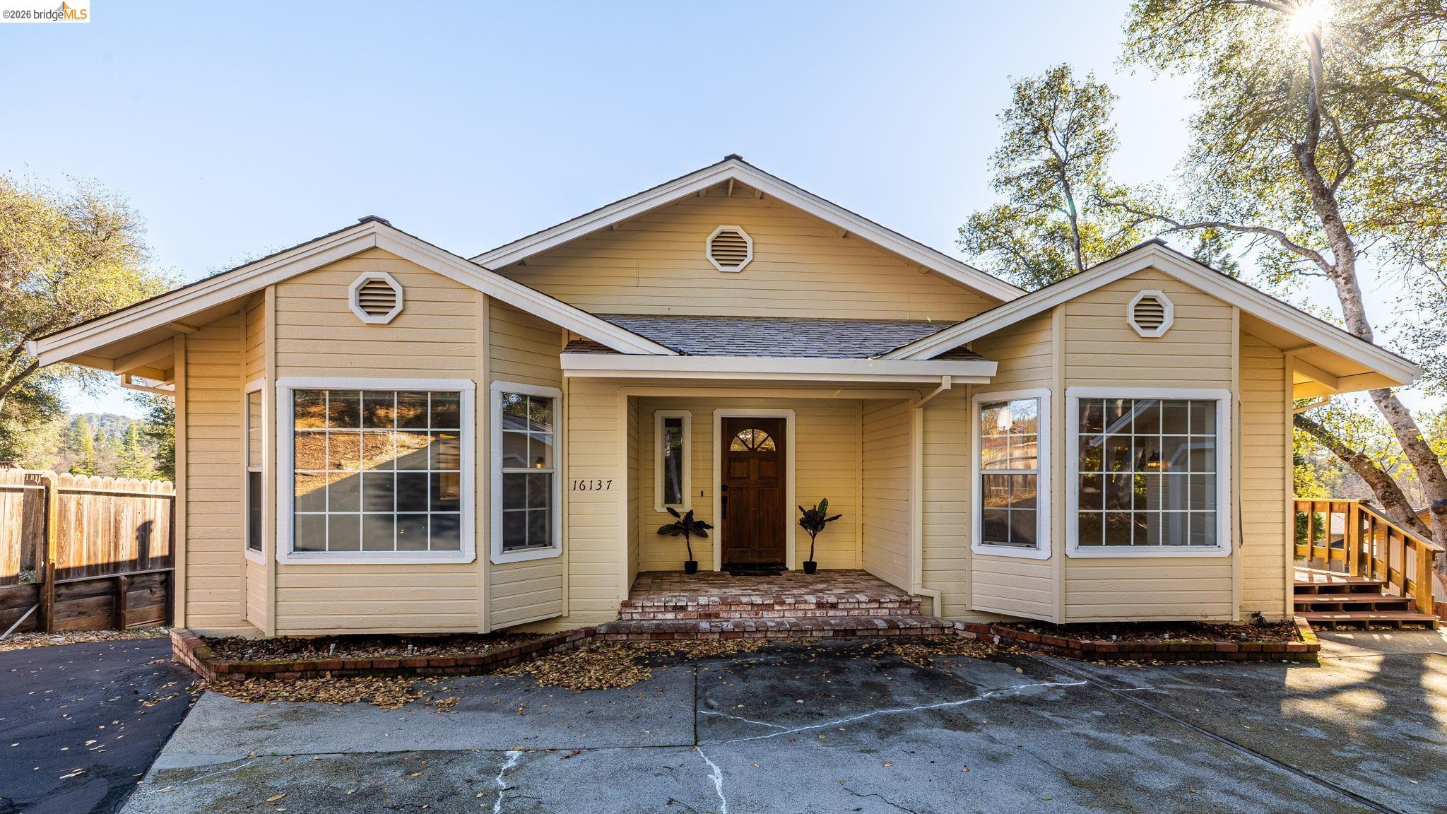 Front Image Thumbnail for EB41122773