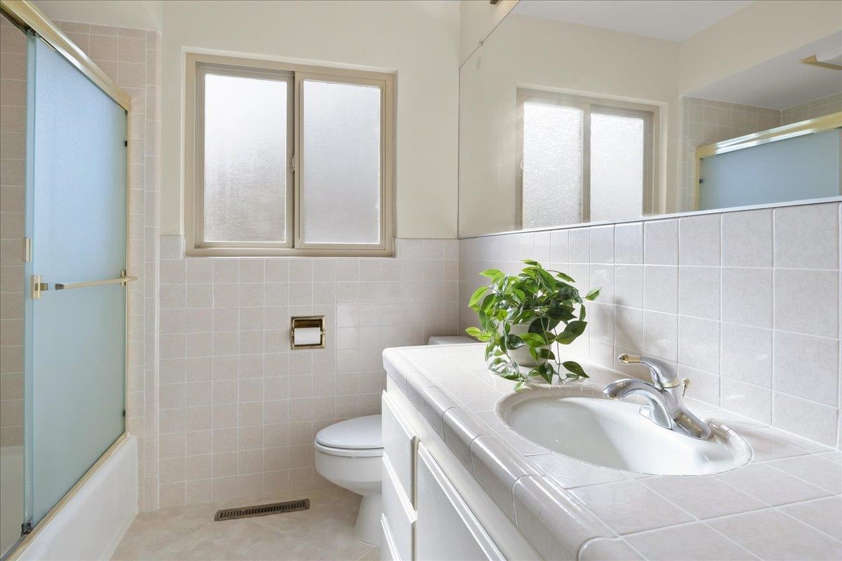 Detail Gallery Image 31 of 35 For 4141 Mattos Dr, Fremont,  CA 94536 - 4 Beds | 2/1 Baths