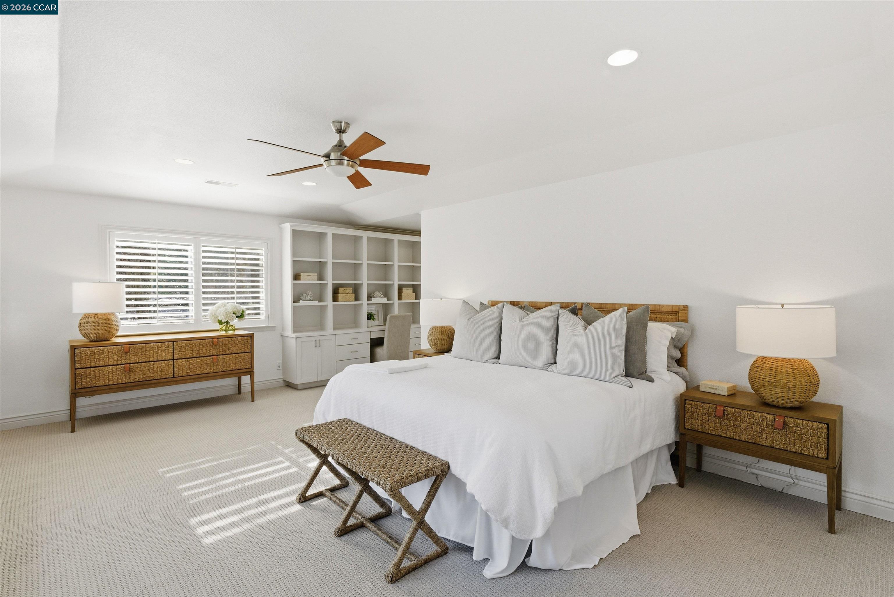 Detail Gallery Image 18 of 42 For 82 Sleepy Hollow Ln, Orinda,  CA 94563 - 5 Beds | 3 Baths