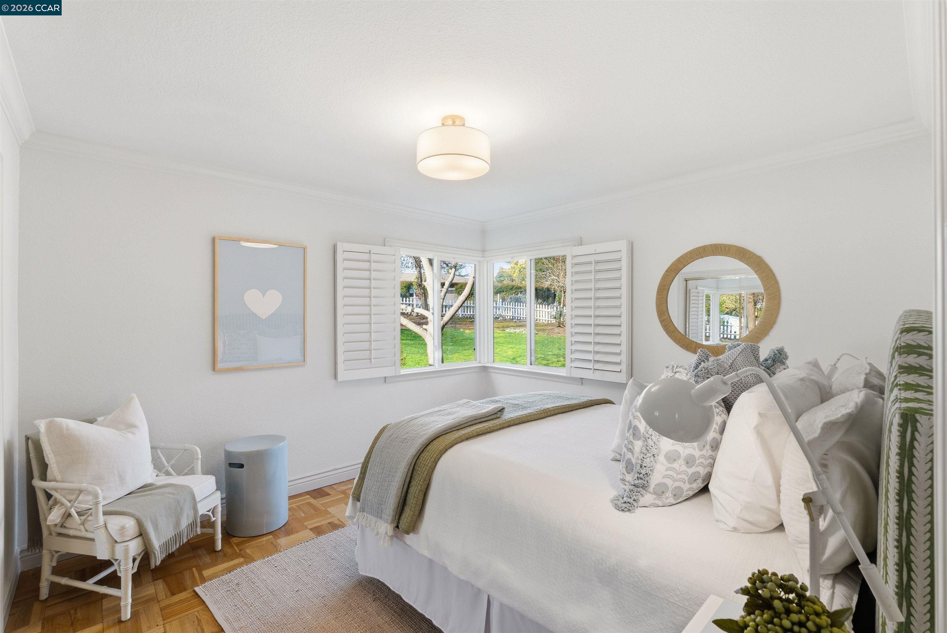 Detail Gallery Image 24 of 42 For 82 Sleepy Hollow Ln, Orinda,  CA 94563 - 5 Beds | 3 Baths