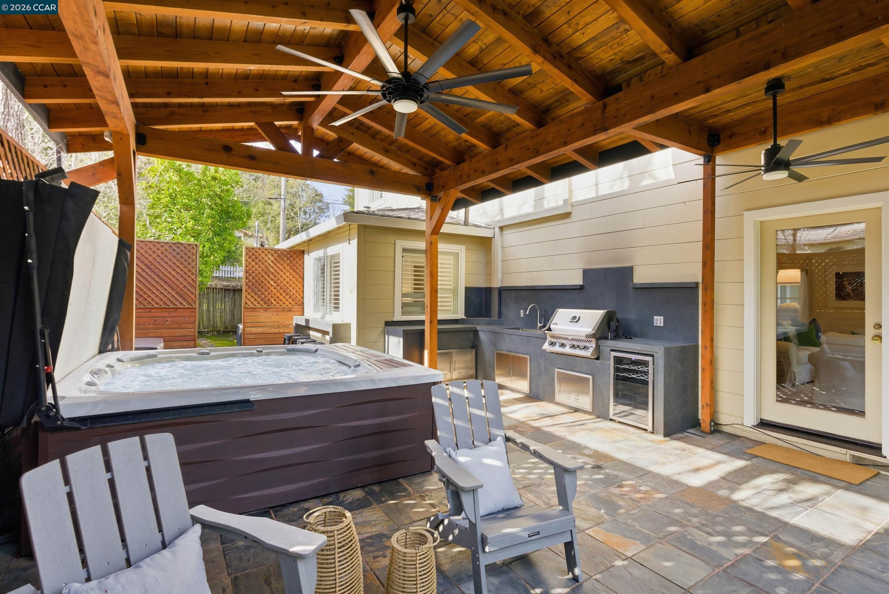 Detail Gallery Image 33 of 42 For 82 Sleepy Hollow Ln, Orinda,  CA 94563 - 5 Beds | 3 Baths