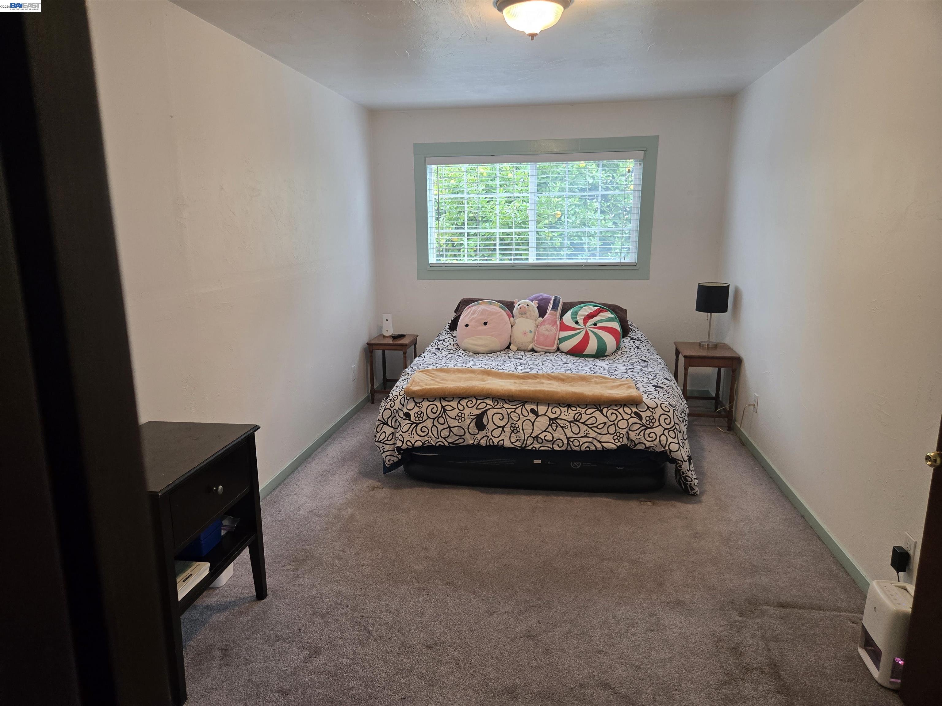 Detail Gallery Image 13 of 13 For 1243 62nd Ave, Oakland,  CA 94621 - 2 Beds | 1 Baths