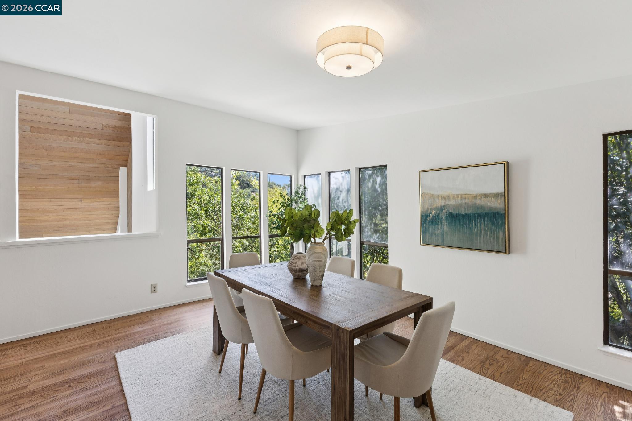 Detail Gallery Image 16 of 39 For 39 Saint Stephens Dr, Orinda,  CA 94563 - 4 Beds | 2/1 Baths