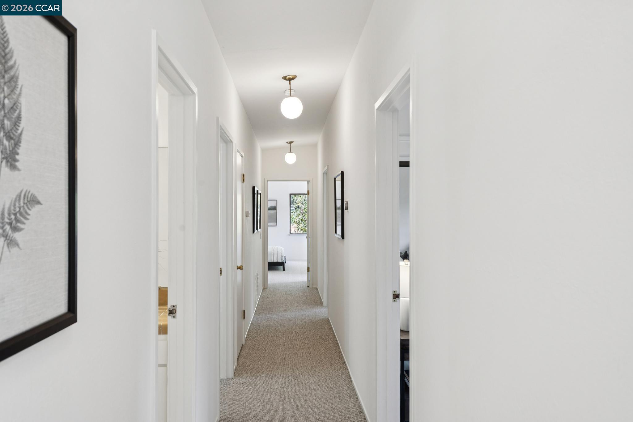 Detail Gallery Image 24 of 39 For 39 Saint Stephens Dr, Orinda,  CA 94563 - 4 Beds | 2/1 Baths