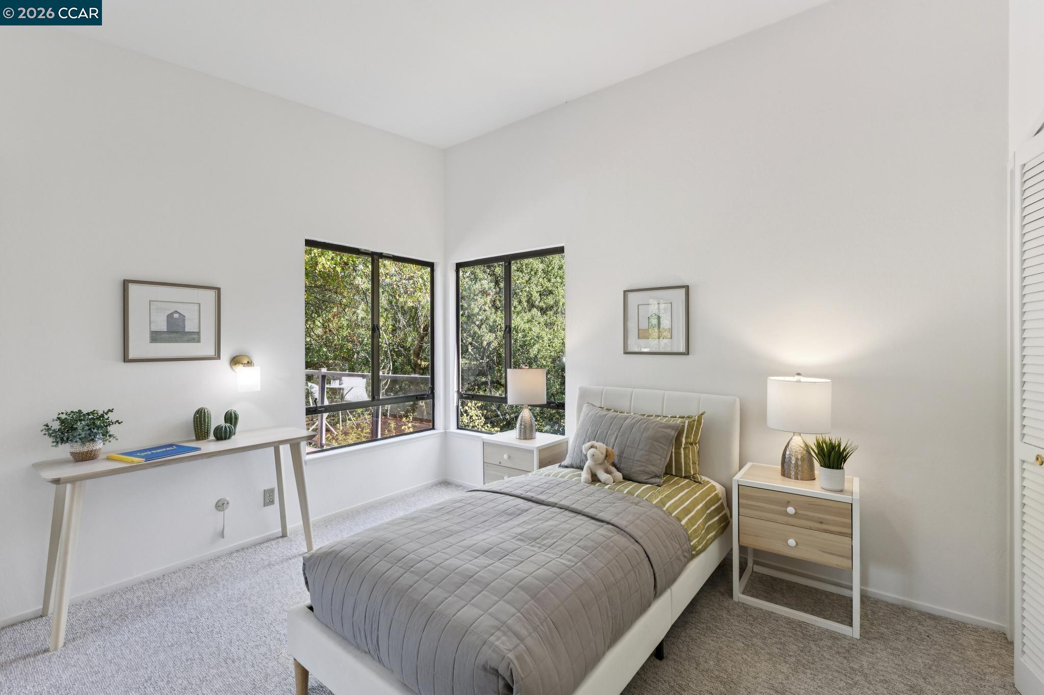 Detail Gallery Image 29 of 39 For 39 Saint Stephens Dr, Orinda,  CA 94563 - 4 Beds | 2/1 Baths