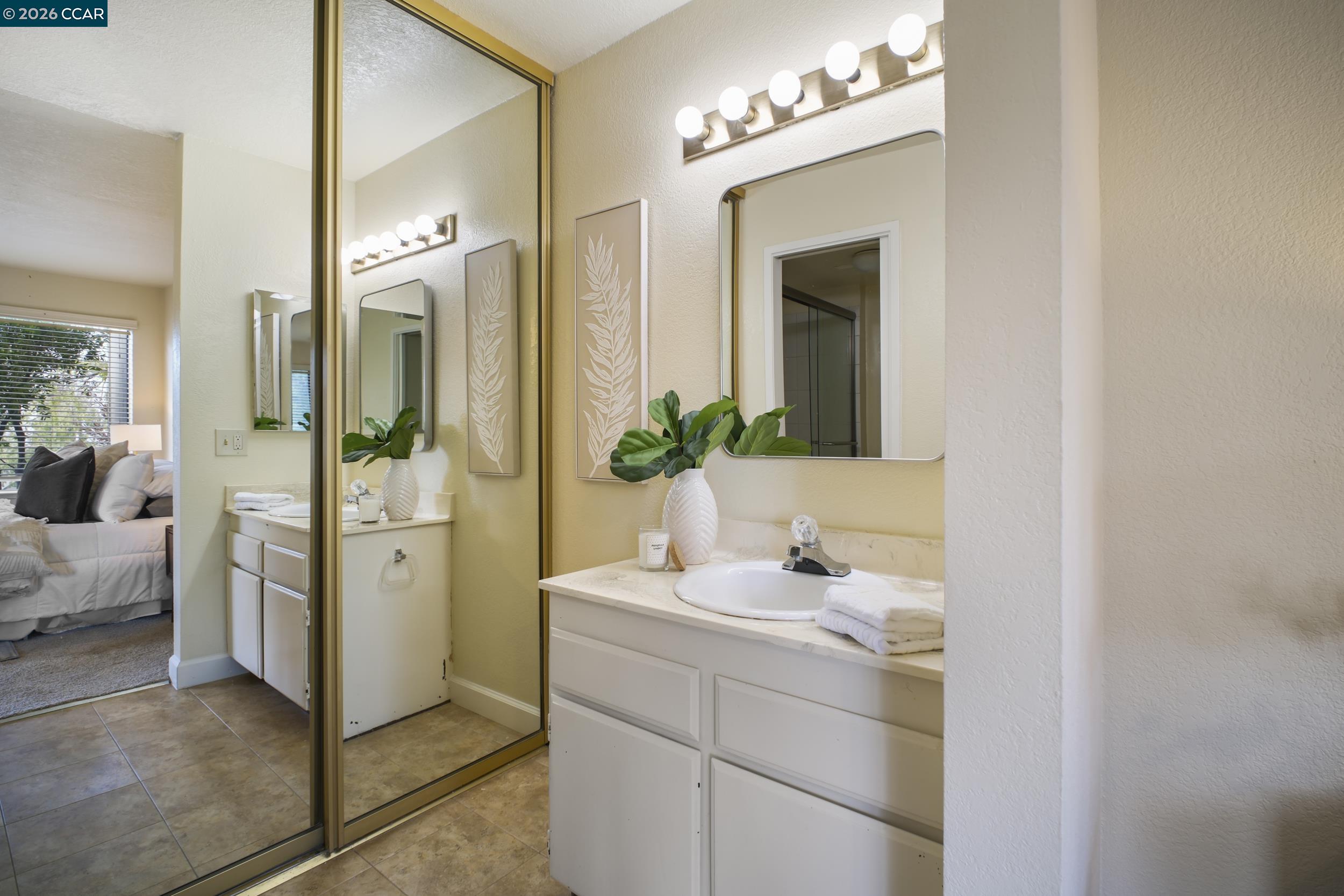 Photo #22: 41122785 Listing: Photo #22