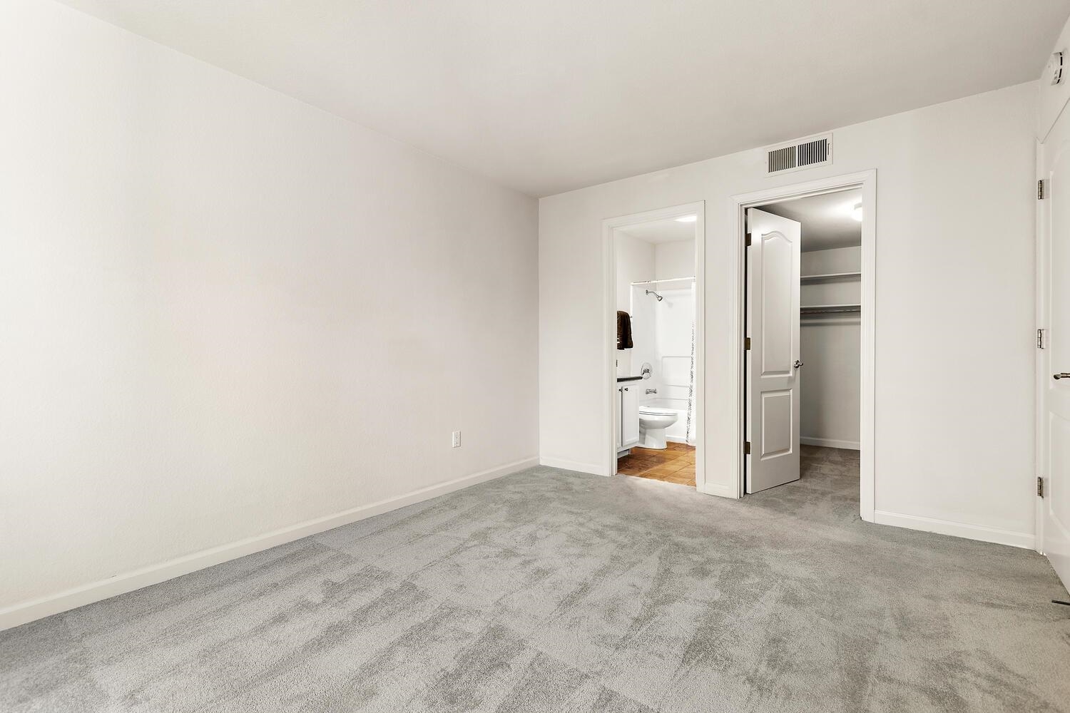 Photo #23: 41122793 Listing: Photo #23