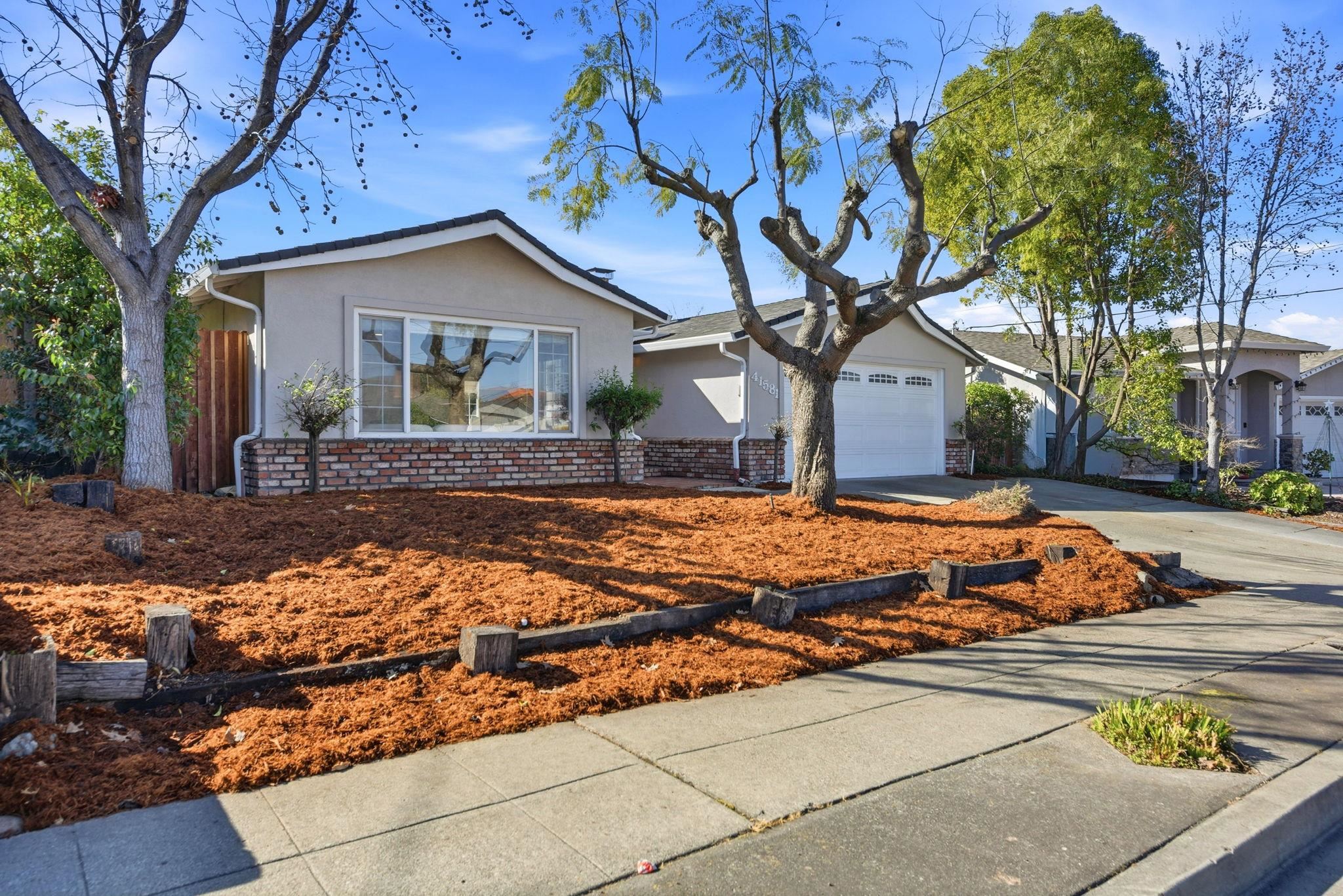 Detail Gallery Image 3 of 47 For 41581 Joyce Ave, Fremont,  CA 94539 - 3 Beds | 2 Baths