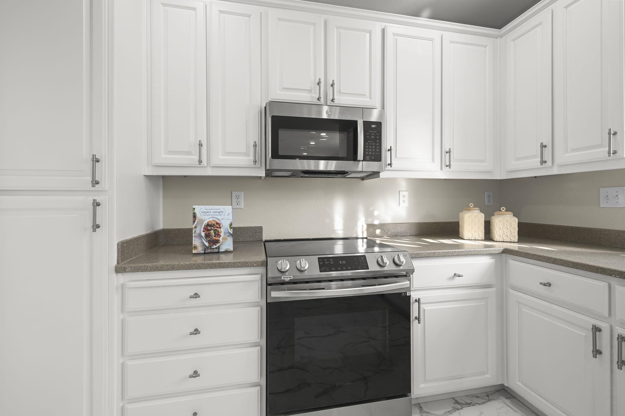 Photo #8: 41122797 Listing: Photo #8