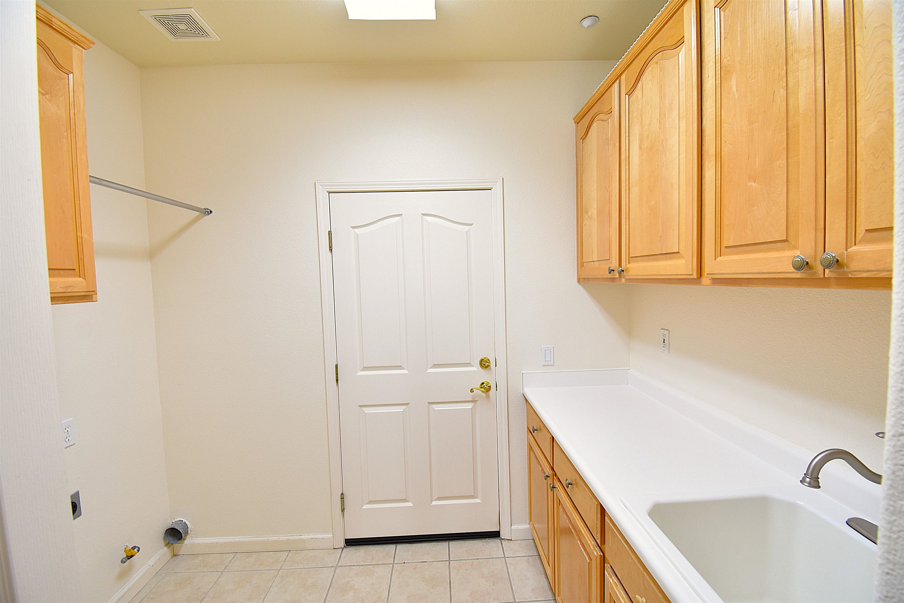 Detail Gallery Image 34 of 41 For 709 Richardson Dr, Brentwood,  CA 94513 - 2 Beds | 2/1 Baths
