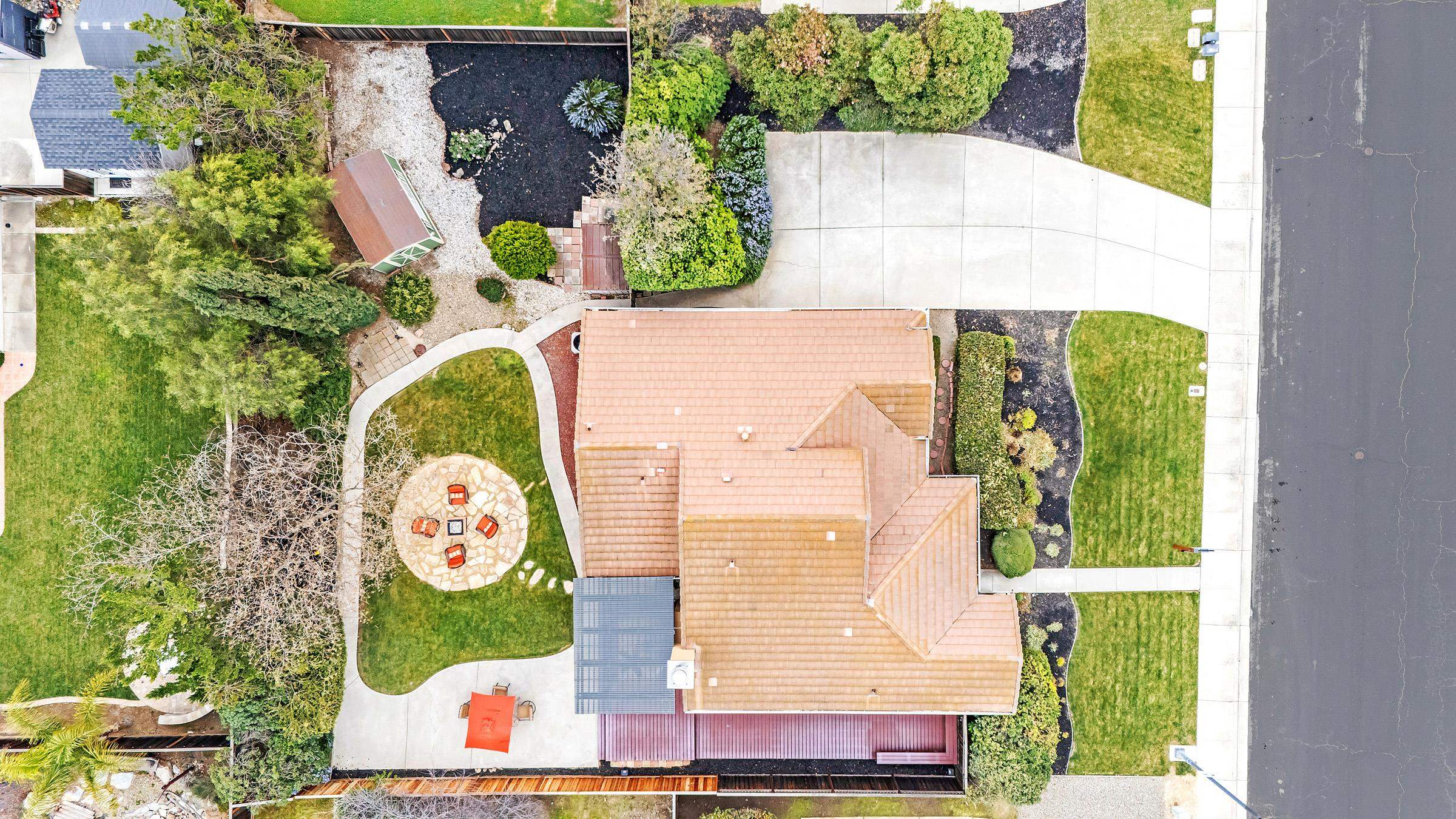 Detail Gallery Image 38 of 44 For 1127 Meadow Drive, Livermore,  CA 94551 - 3 Beds | 2 Baths