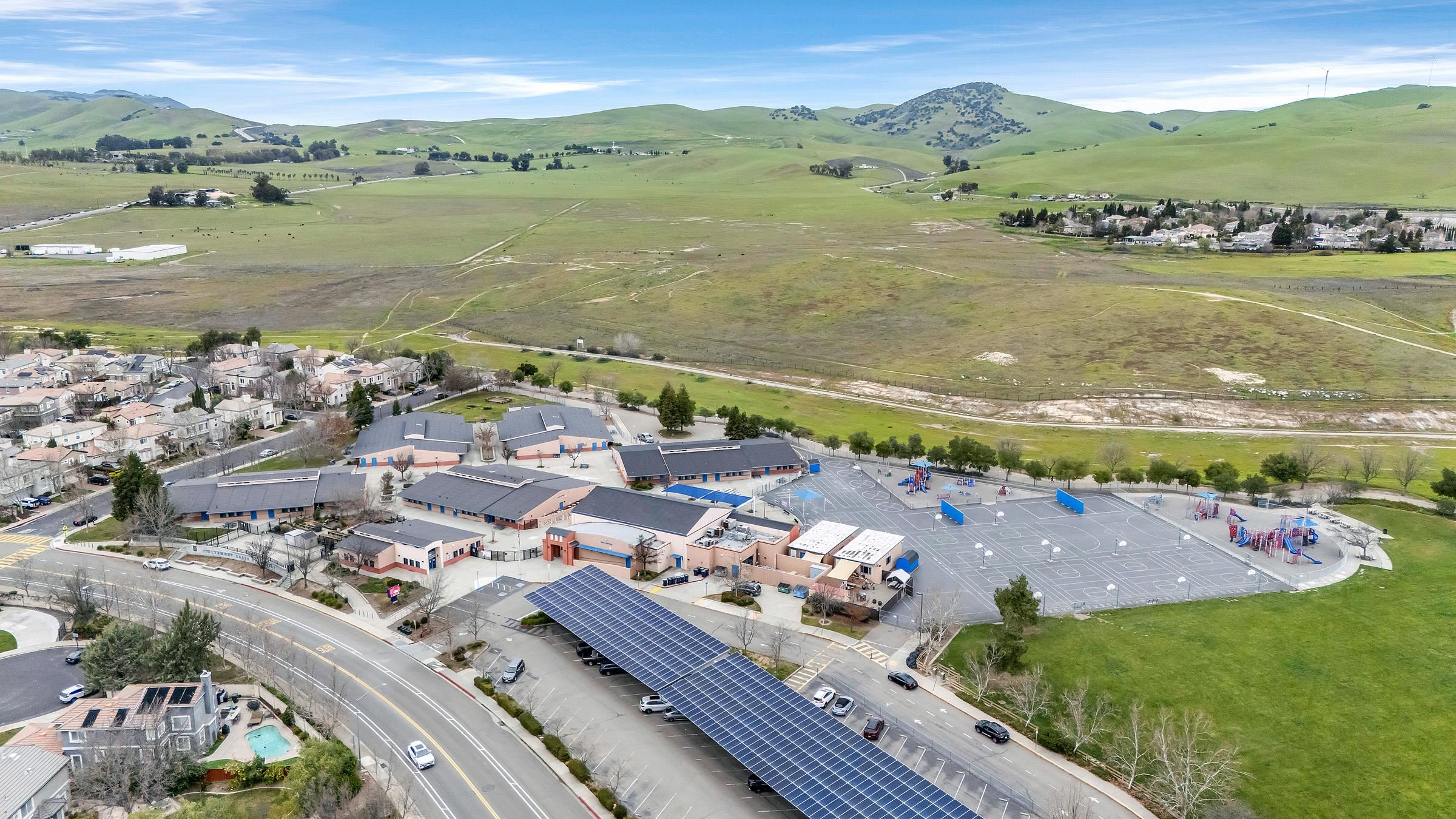 Detail Gallery Image 42 of 44 For 1127 Meadow Drive, Livermore,  CA 94551 - 3 Beds | 2 Baths