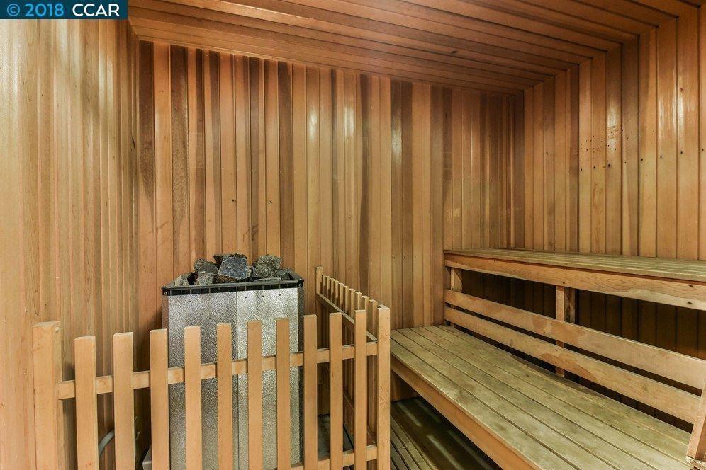 Detail Gallery Image 5 of 7 For 101 Kinross #23,  Walnut Creek,  CA 94598 - 1 Beds | 1 Baths