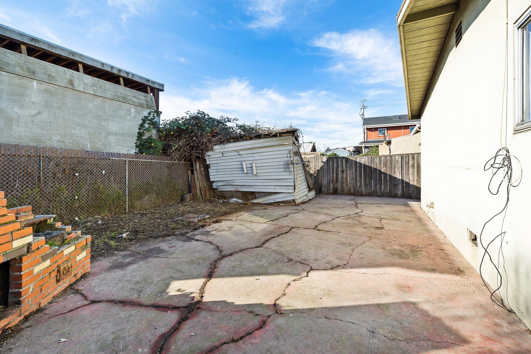 Detail Gallery Image 24 of 25 For 118 Maine Avenue, Richmond,  CA 94804-2136 - 3 Beds | 1/1 Baths