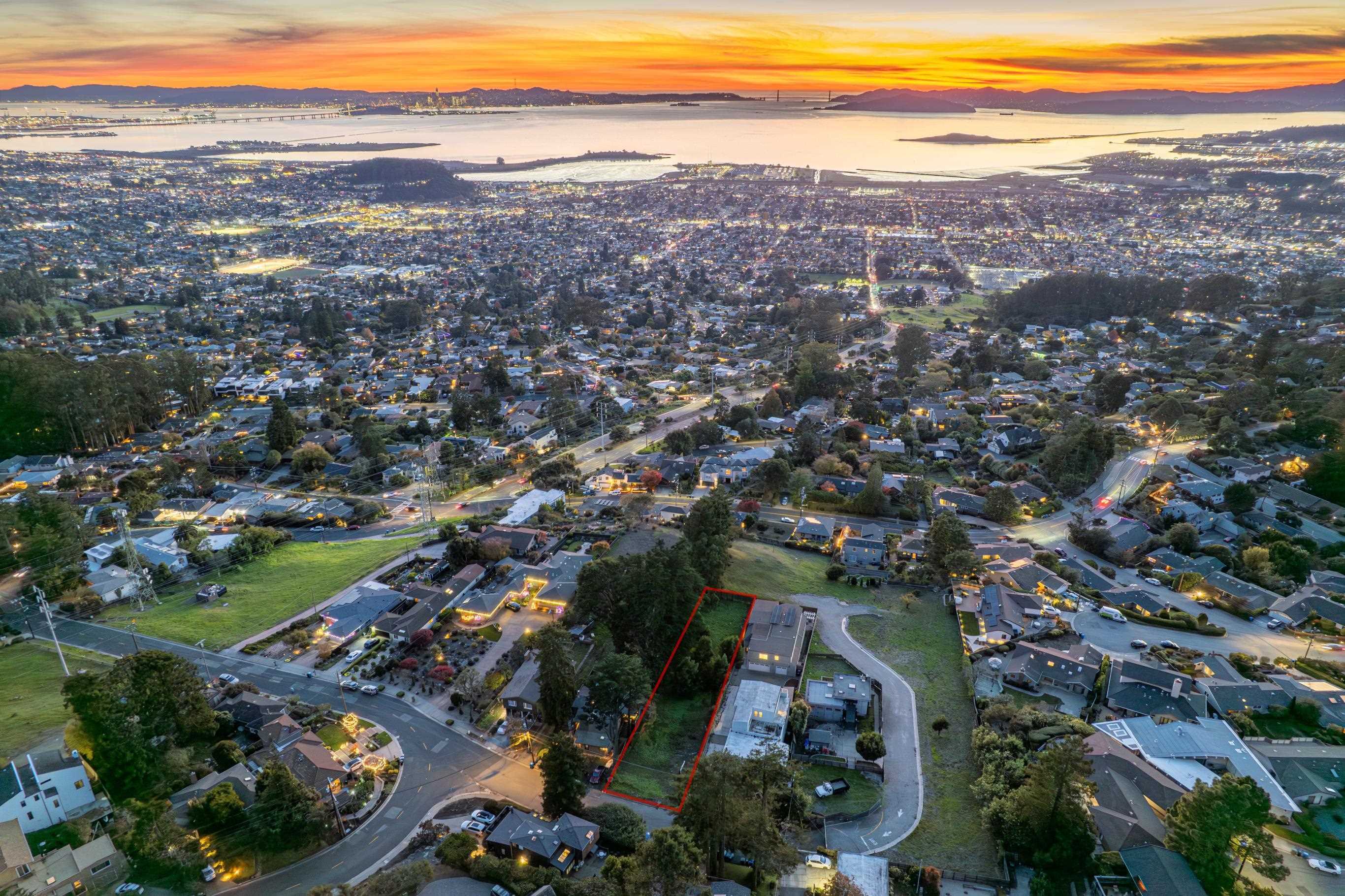 Detail Gallery Image 15 of 23 For 911 Clark Pl, El Cerrito,  CA 94530 - – Beds | – Baths