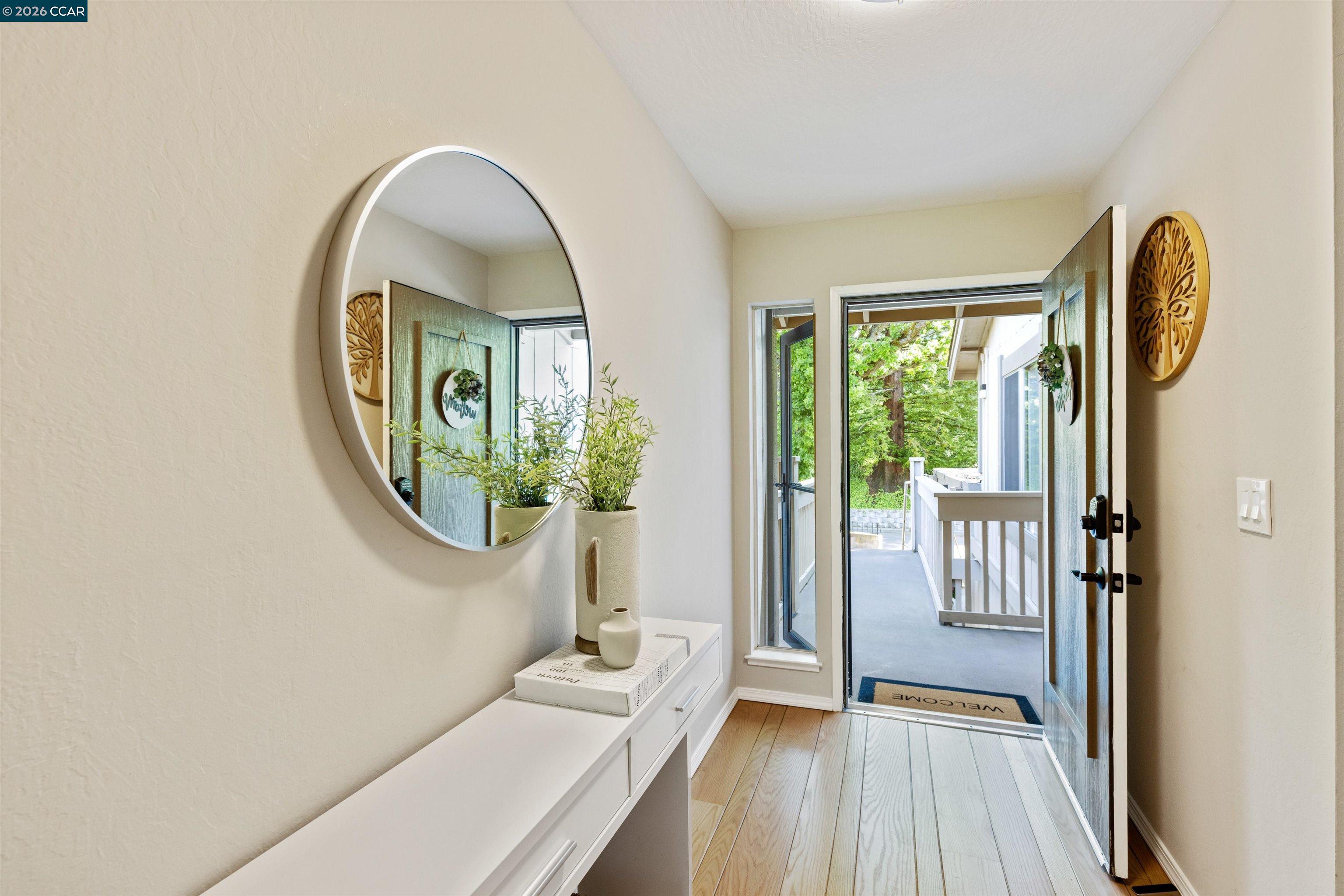 Detail Gallery Image 3 of 24 For 2055 Cactus Ct #3,  Walnut Creek,  CA 94595 - 2 Beds | 2 Baths