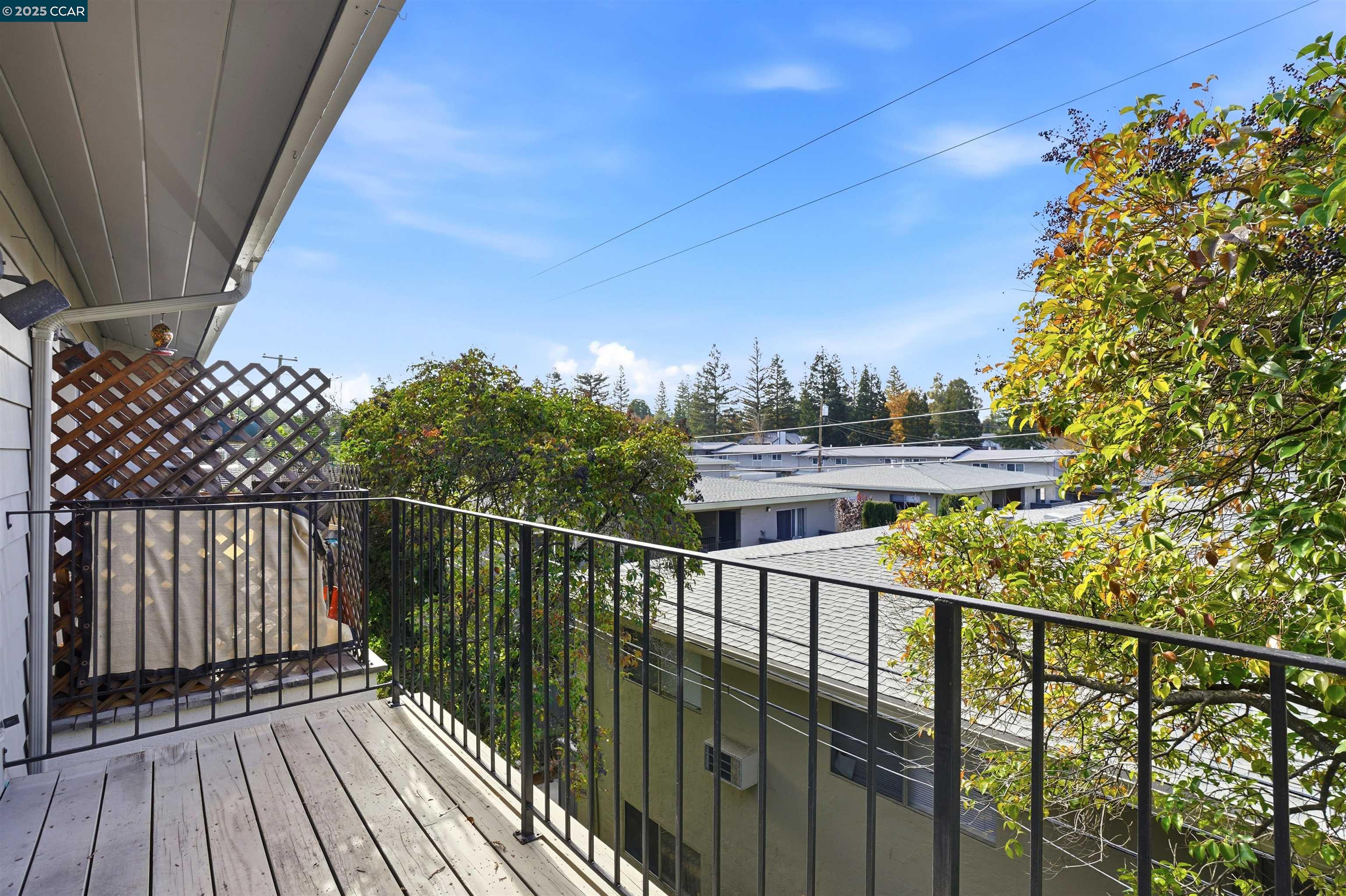 Detail Gallery Image 16 of 18 For 1077 Wesley Ct #7,  Walnut Creek,  CA 94597 - 2 Beds | 2 Baths