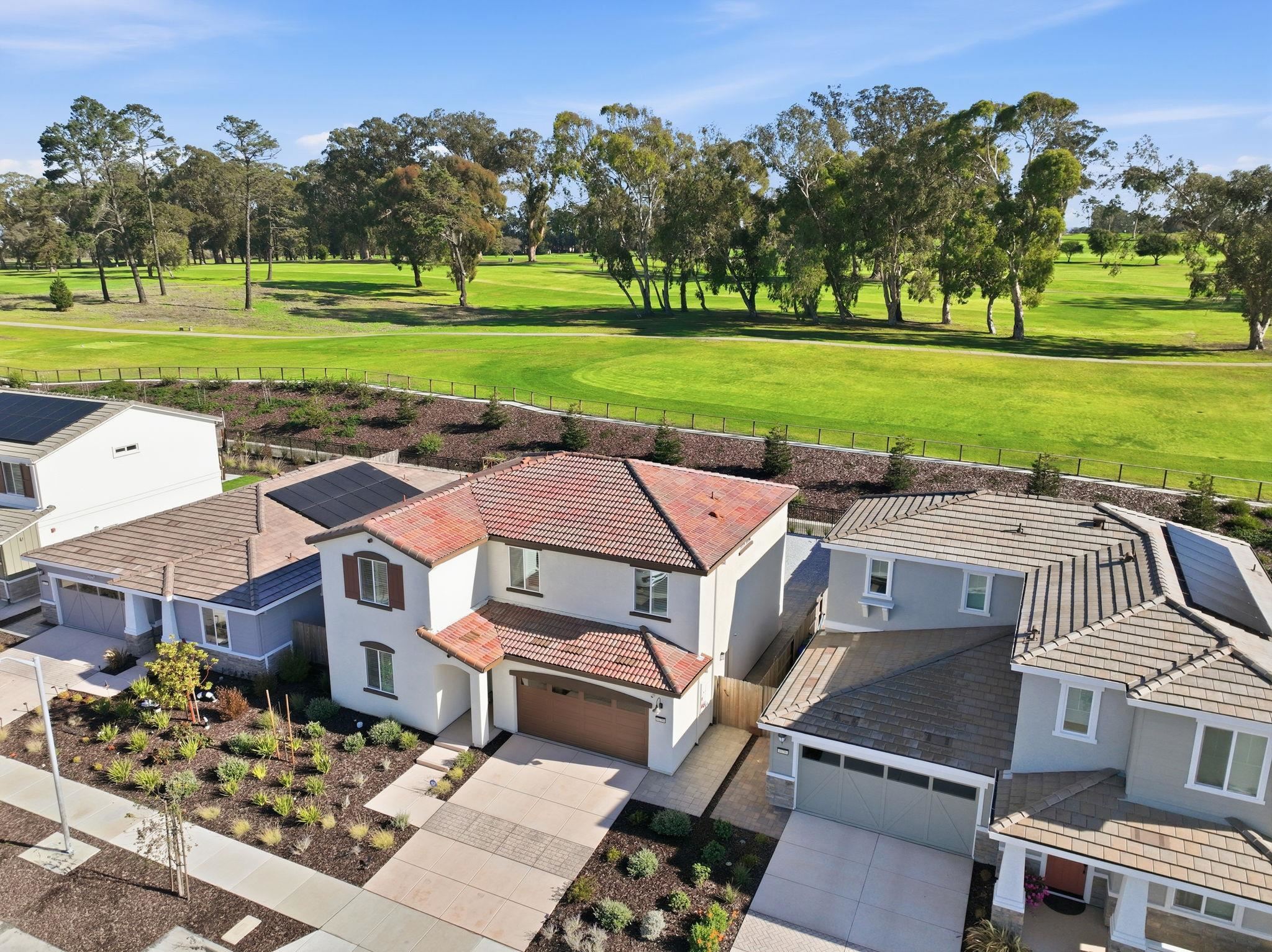 Detail Gallery Image 2 of 51 For 4158 Markovich Ct, Richmond,  CA 94806 - 4 Beds | 3 Baths