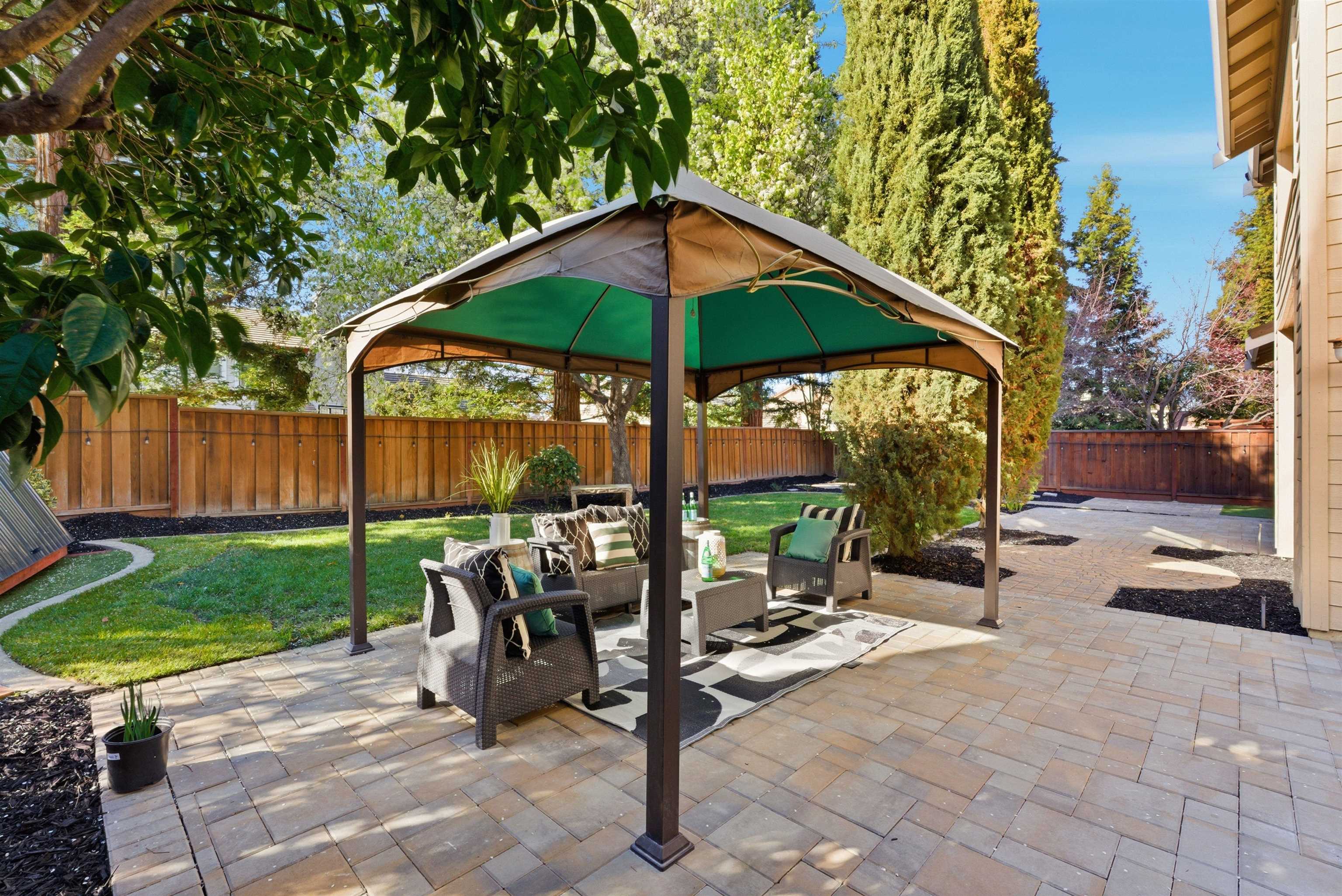 Detail Gallery Image 34 of 46 For 1147 Rebecca Dr, Livermore,  CA 94550 - 4 Beds | 3/1 Baths