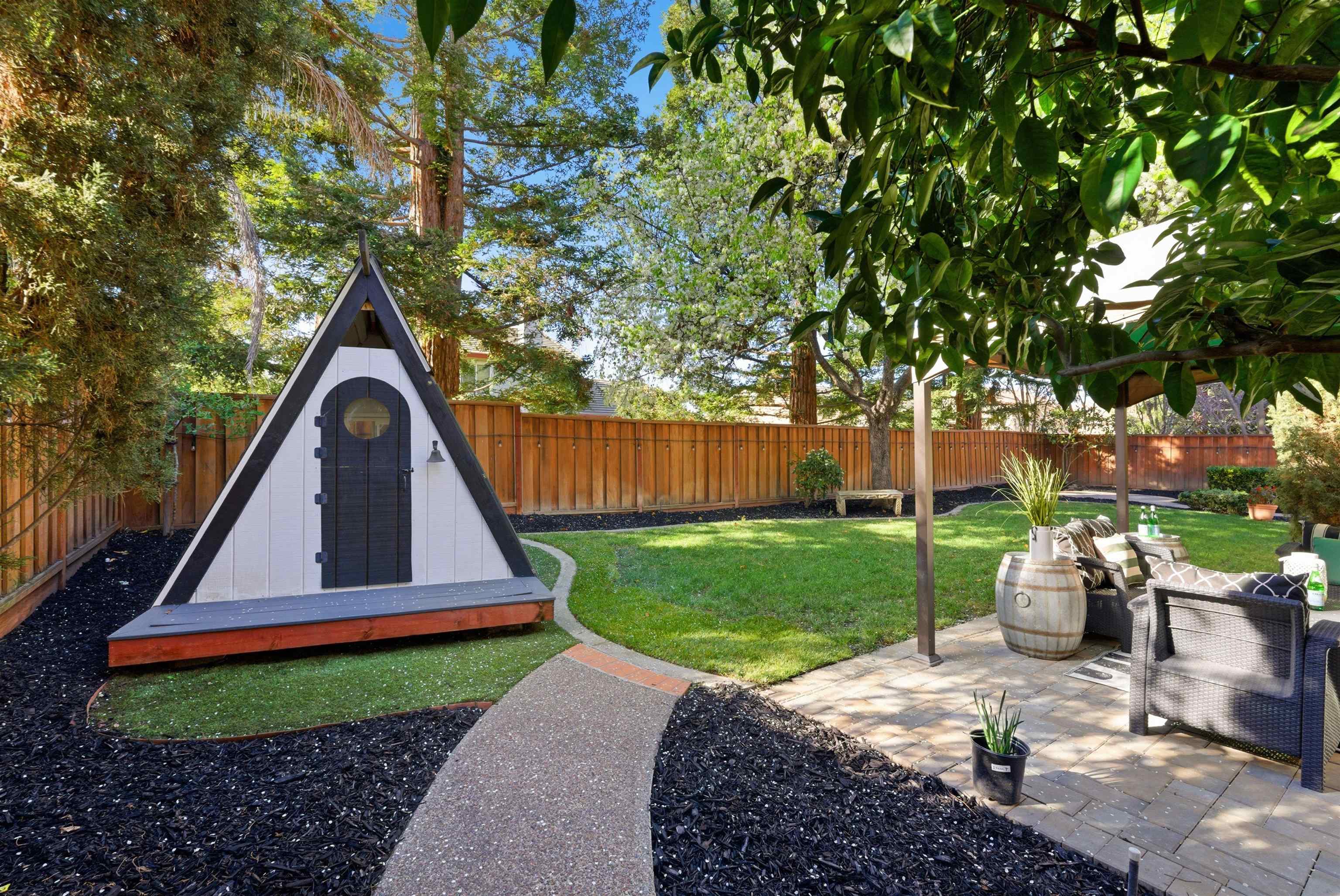 Detail Gallery Image 39 of 46 For 1147 Rebecca Dr, Livermore,  CA 94550 - 4 Beds | 3/1 Baths