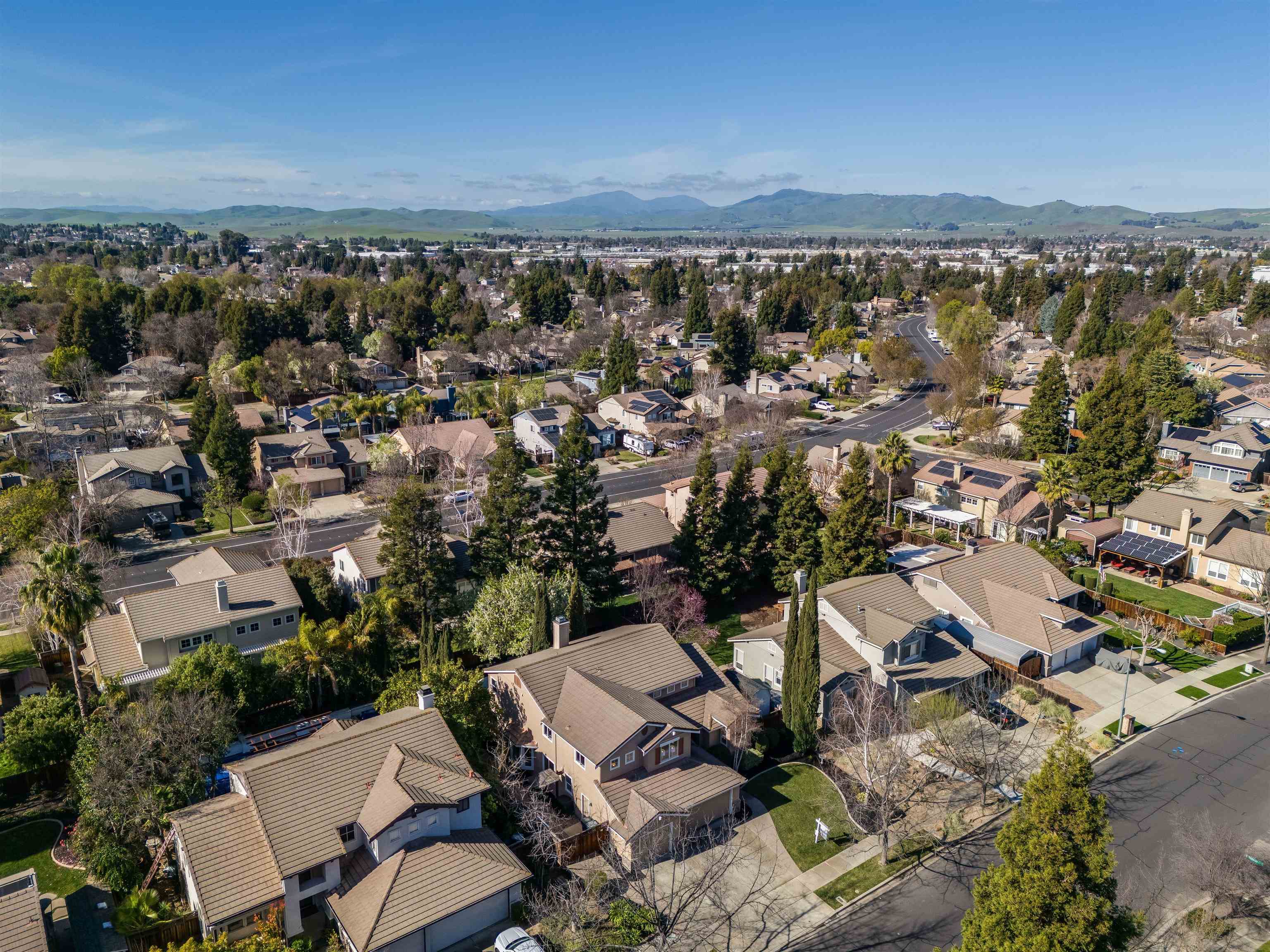 Detail Gallery Image 43 of 46 For 1147 Rebecca Dr, Livermore,  CA 94550 - 4 Beds | 3/1 Baths