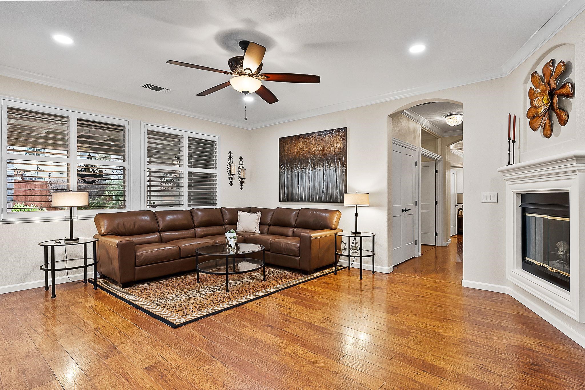 Detail Gallery Image 10 of 43 For 3800 Pintail Dr, Antioch,  CA 94509 - 4 Beds | 2 Baths