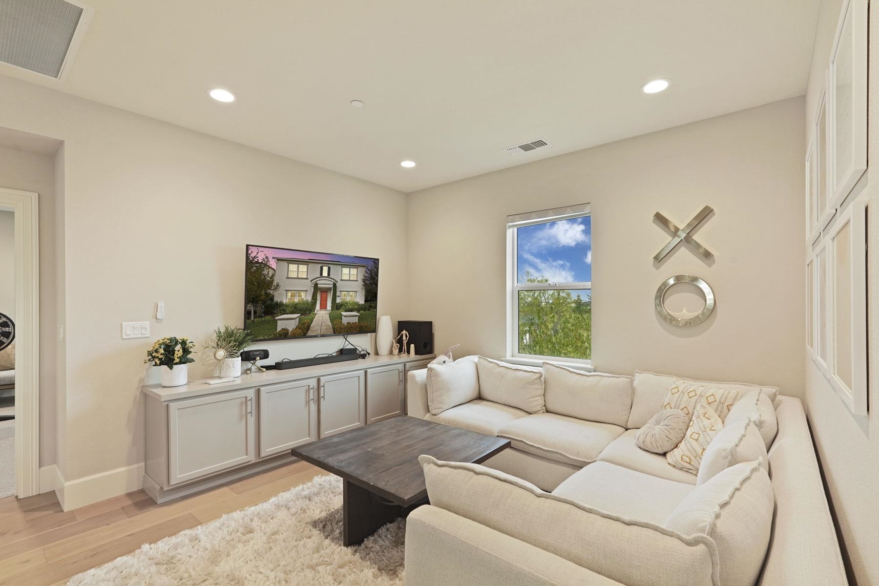 Detail Gallery Image 21 of 43 For 2885 Ellis Town Dr, Tracy,  CA 95377 - 4 Beds | 3/1 Baths