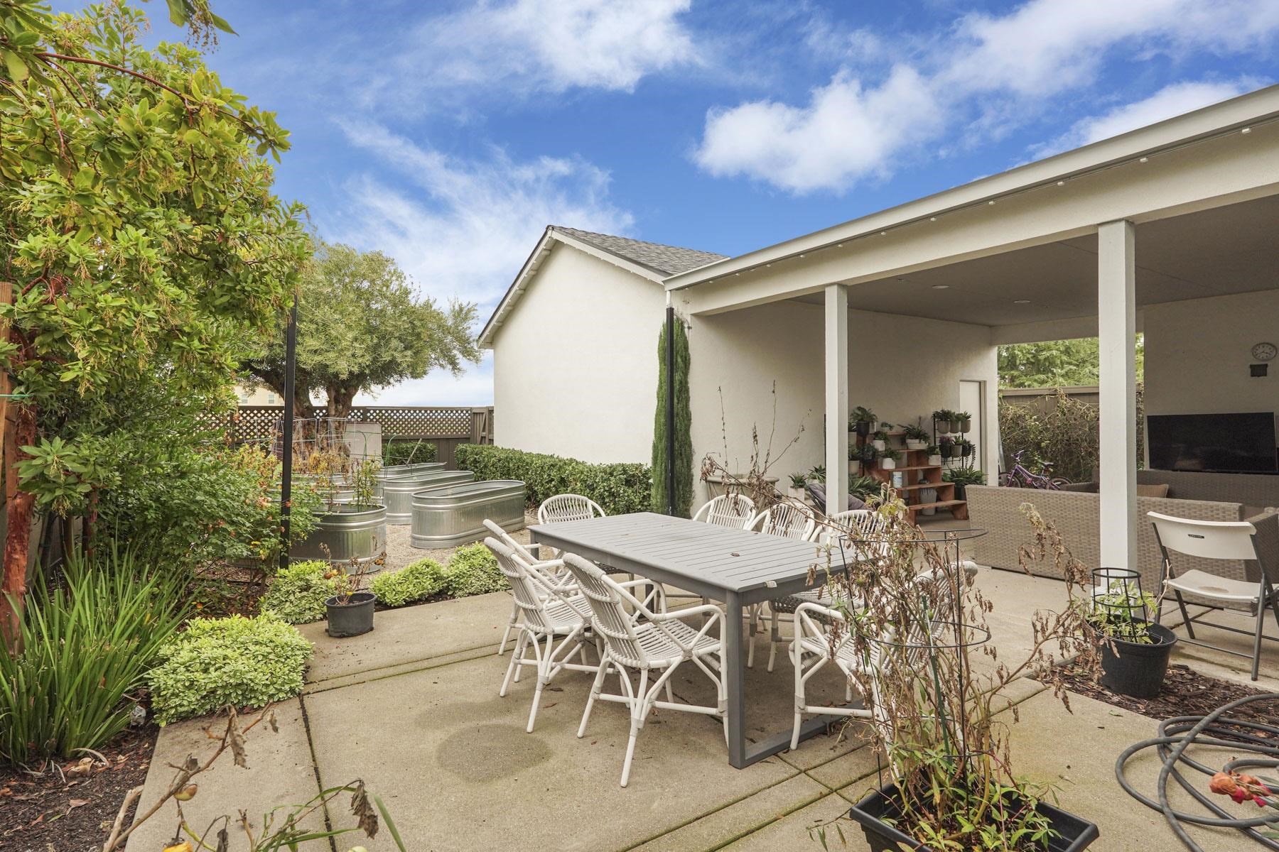 Detail Gallery Image 34 of 43 For 2885 Ellis Town Dr, Tracy,  CA 95377 - 4 Beds | 3/1 Baths