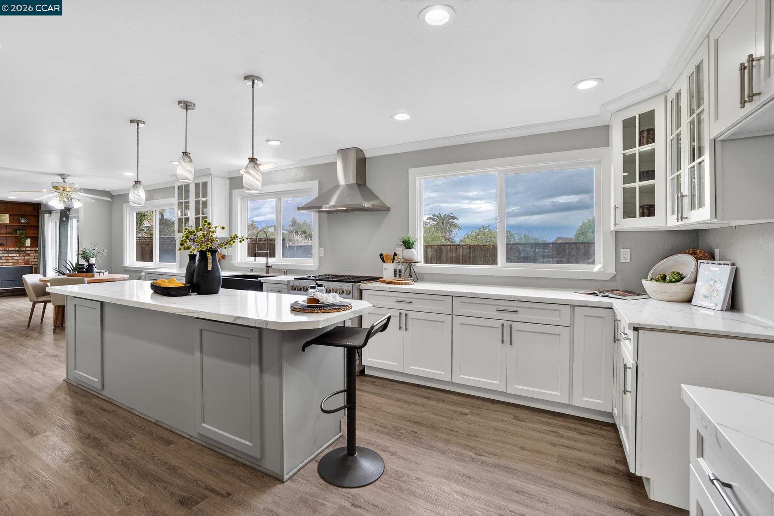 Front Image Thumbnail for CC41122817