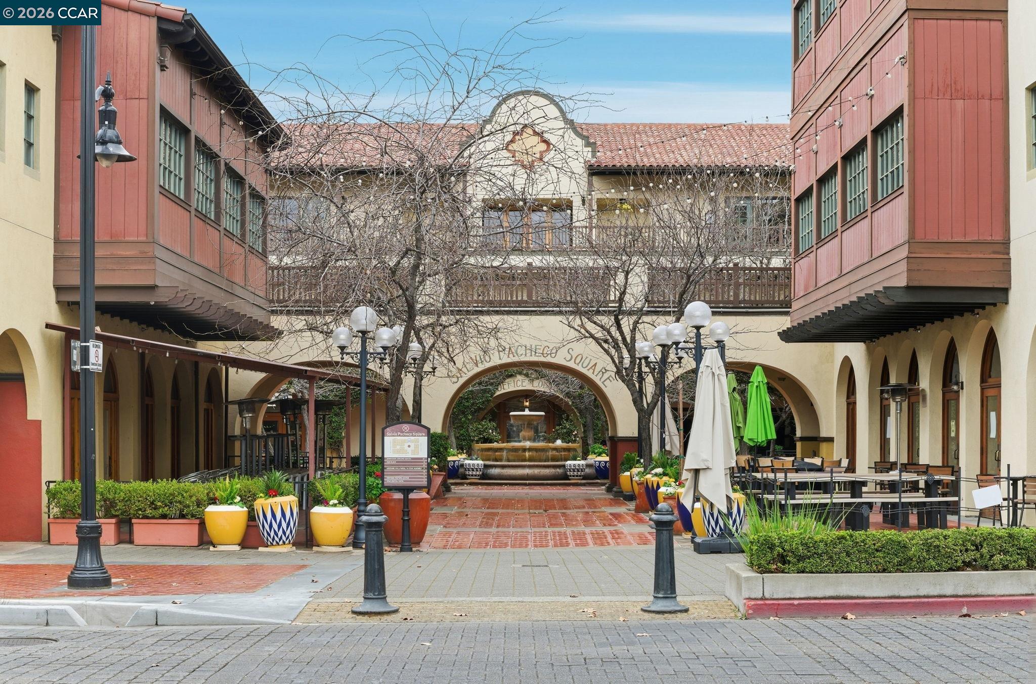 Detail Gallery Image 39 of 42 For 2142 Grant St, Concord,  CA 94520 - 3 Beds | 2 Baths