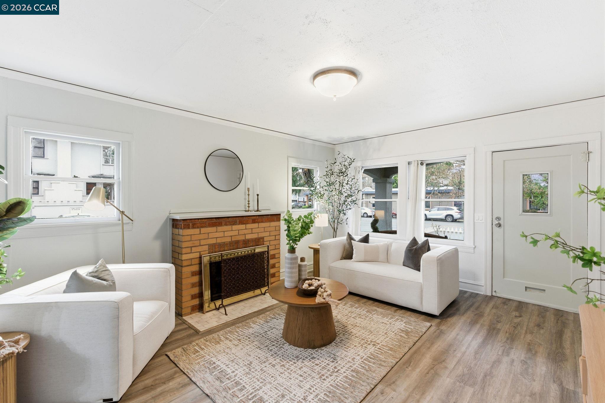 Detail Gallery Image 9 of 42 For 2142 Grant St, Concord,  CA 94520 - 3 Beds | 2 Baths