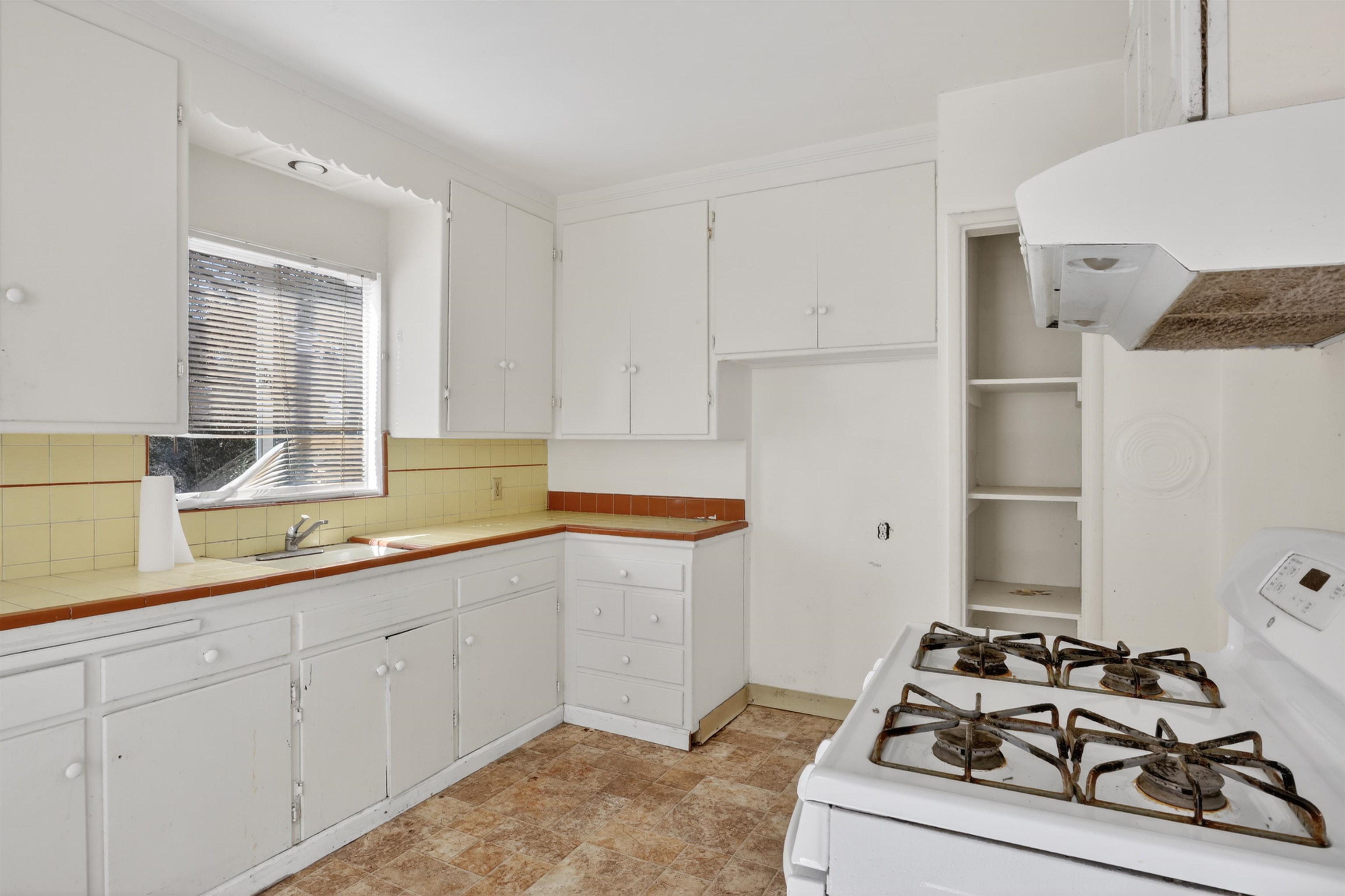 Detail Gallery Image 24 of 51 For 4343 Brookdale Ave, Oakland,  CA 94619 - – Beds | – Baths