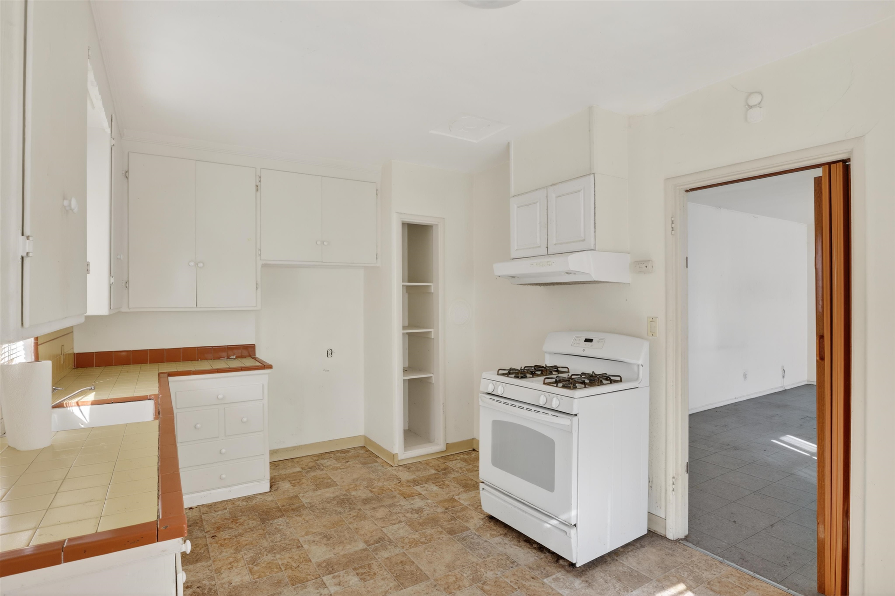 Detail Gallery Image 25 of 51 For 4343 Brookdale Ave, Oakland,  CA 94619 - – Beds | – Baths