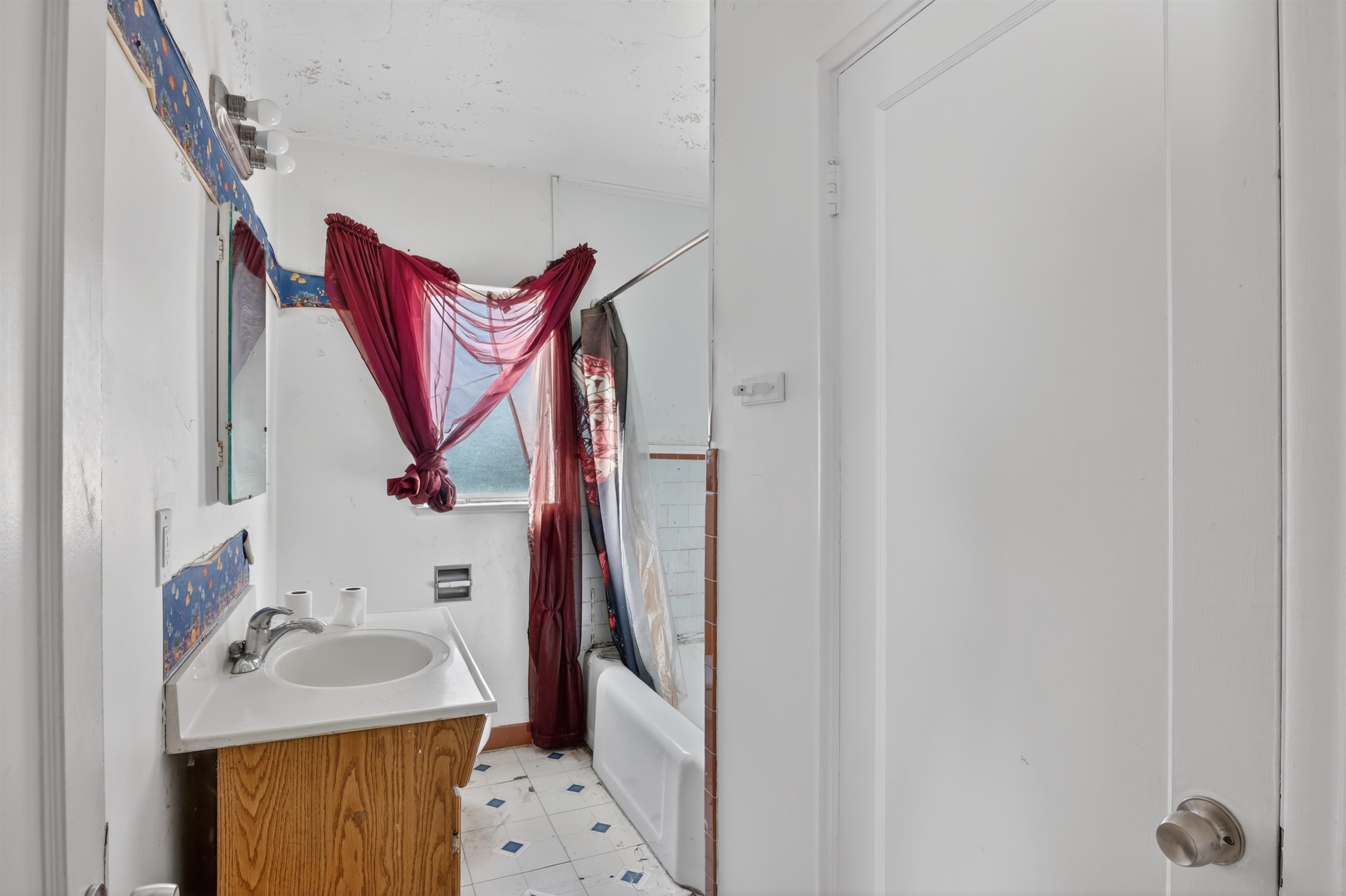 Detail Gallery Image 29 of 51 For 4343 Brookdale Ave, Oakland,  CA 94619 - – Beds | – Baths